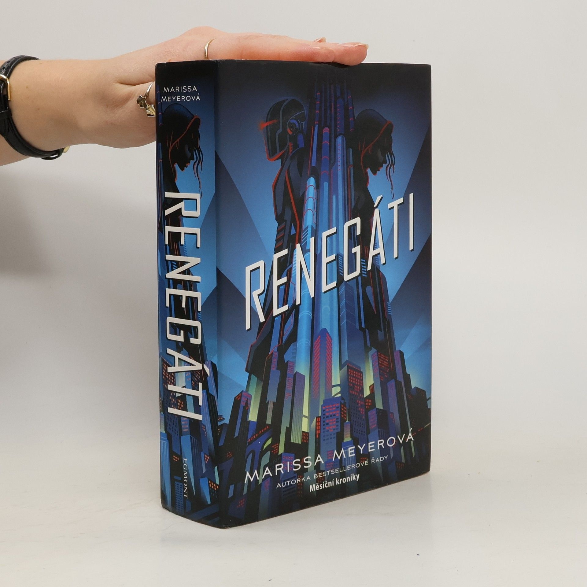 Marissa Meyer Renegáti