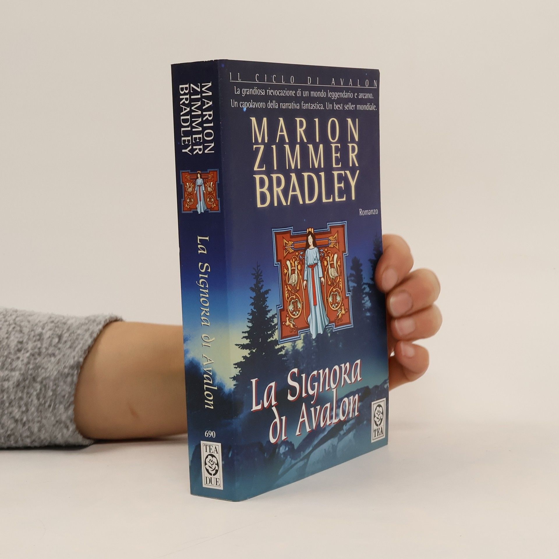 Marion Zimmer Bradley La signora di Avalon