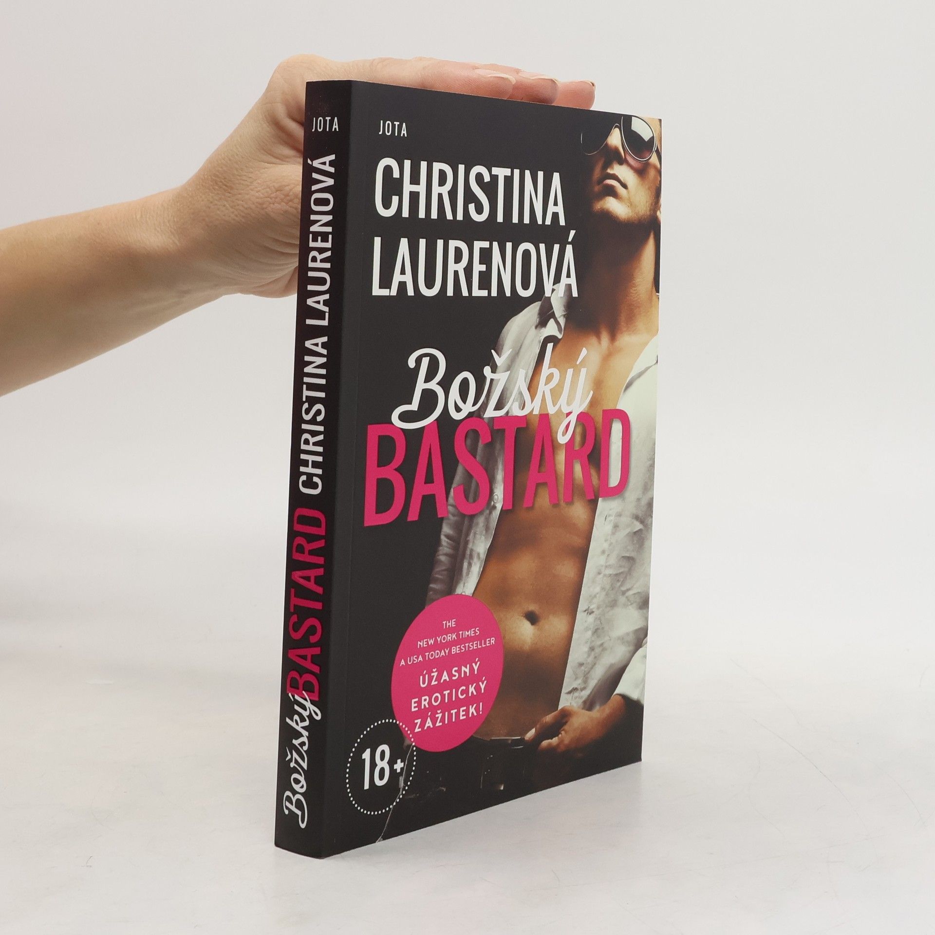 Christina Lauren Božský bastard