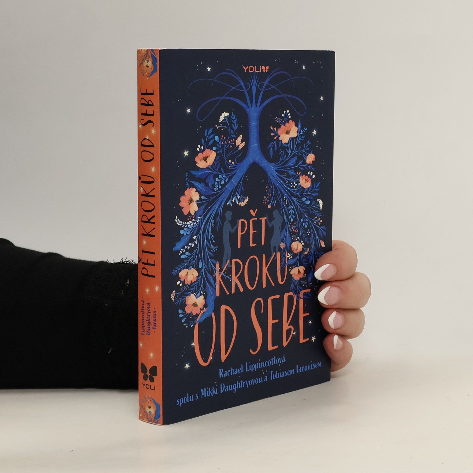 Rachael Lippincott Pět kroků od sebe