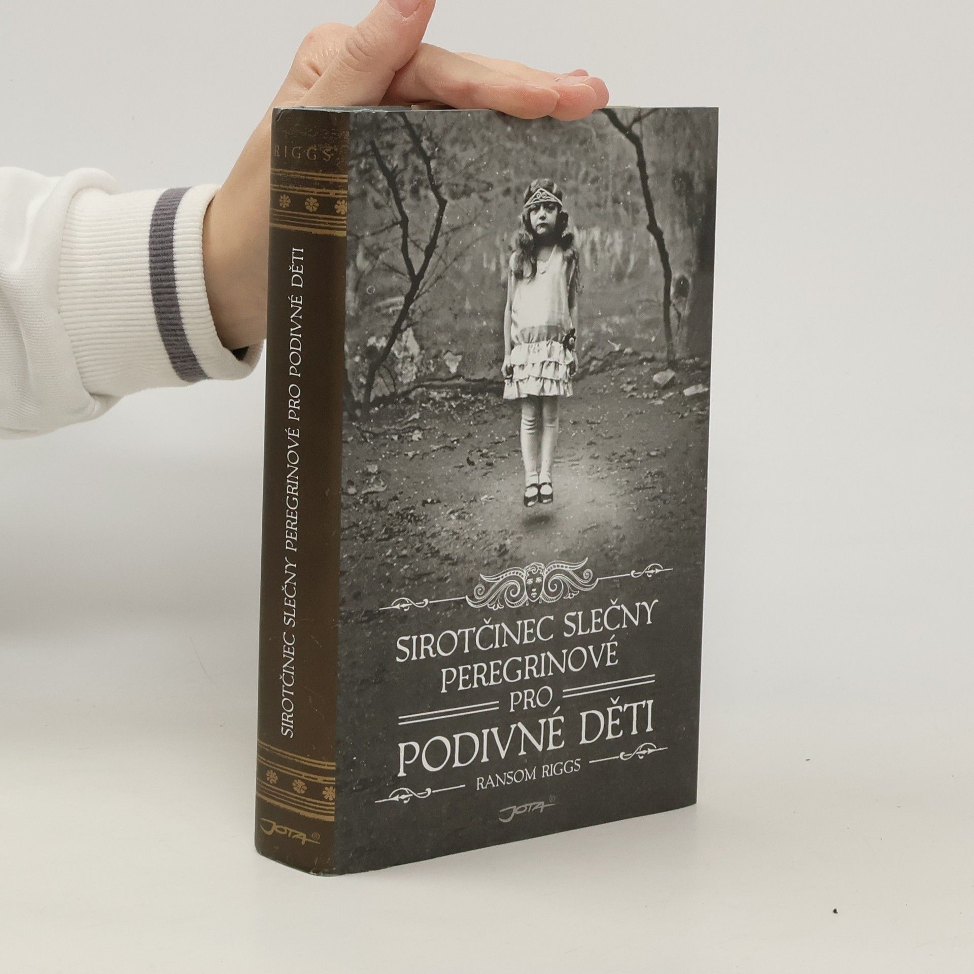 Ransom Riggs Sirotčinec slečny Peregrinové pro podivné děti
