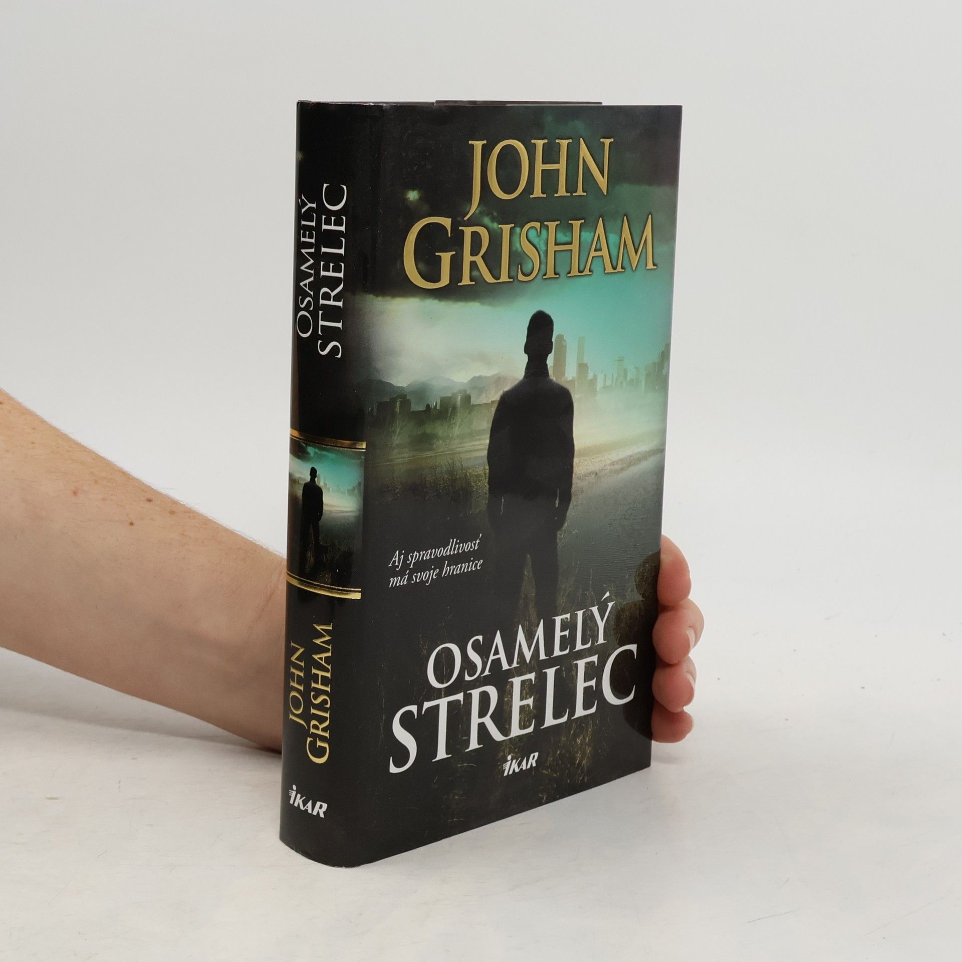 John Grisham Osamelý strelec