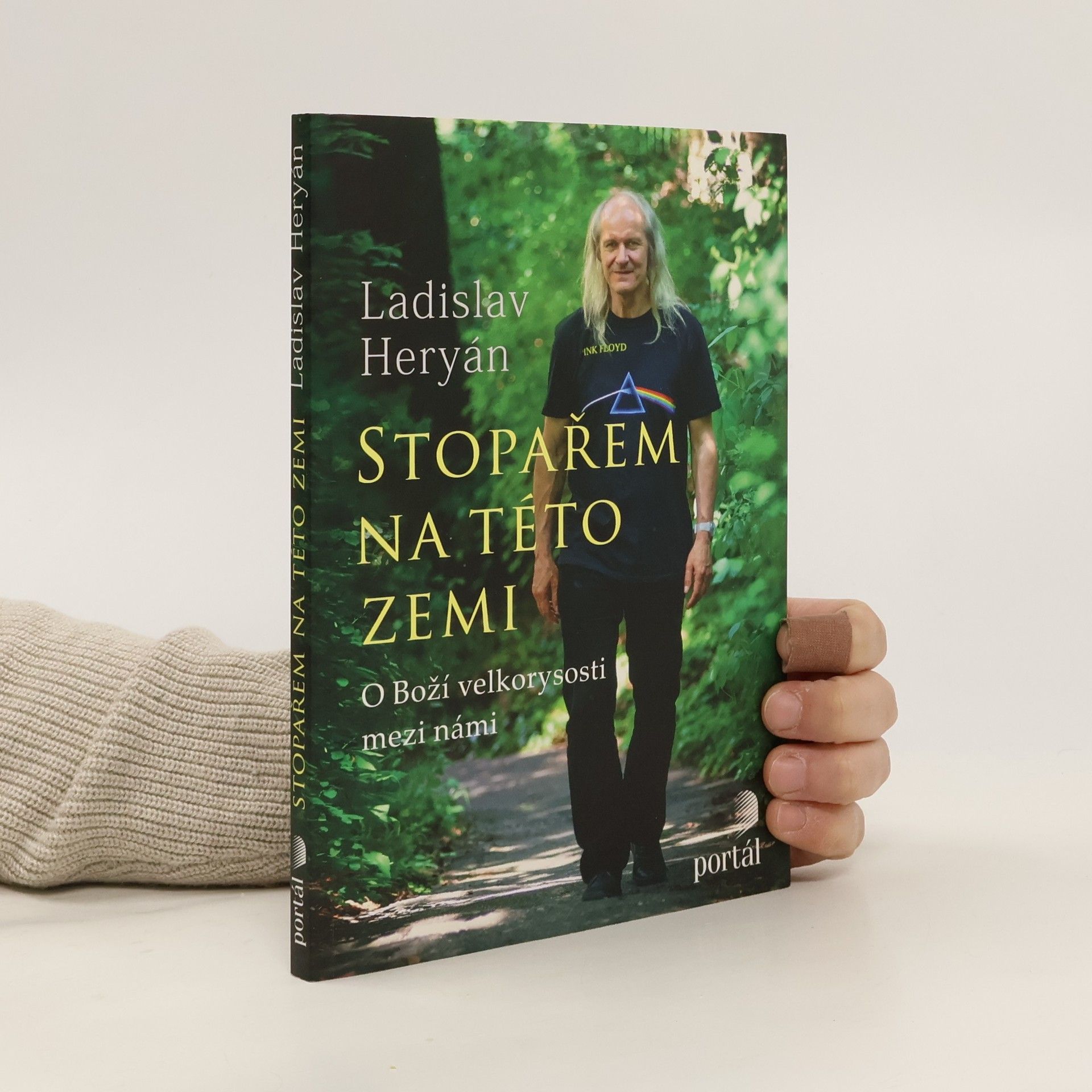 Stopařem na této zemi. O Boží velkorysosti mezi námi