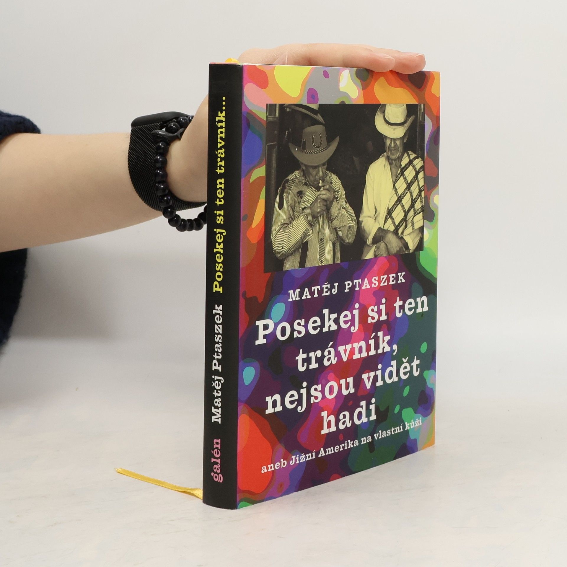 Posekej si ten trávník, nejsou vidět hadi