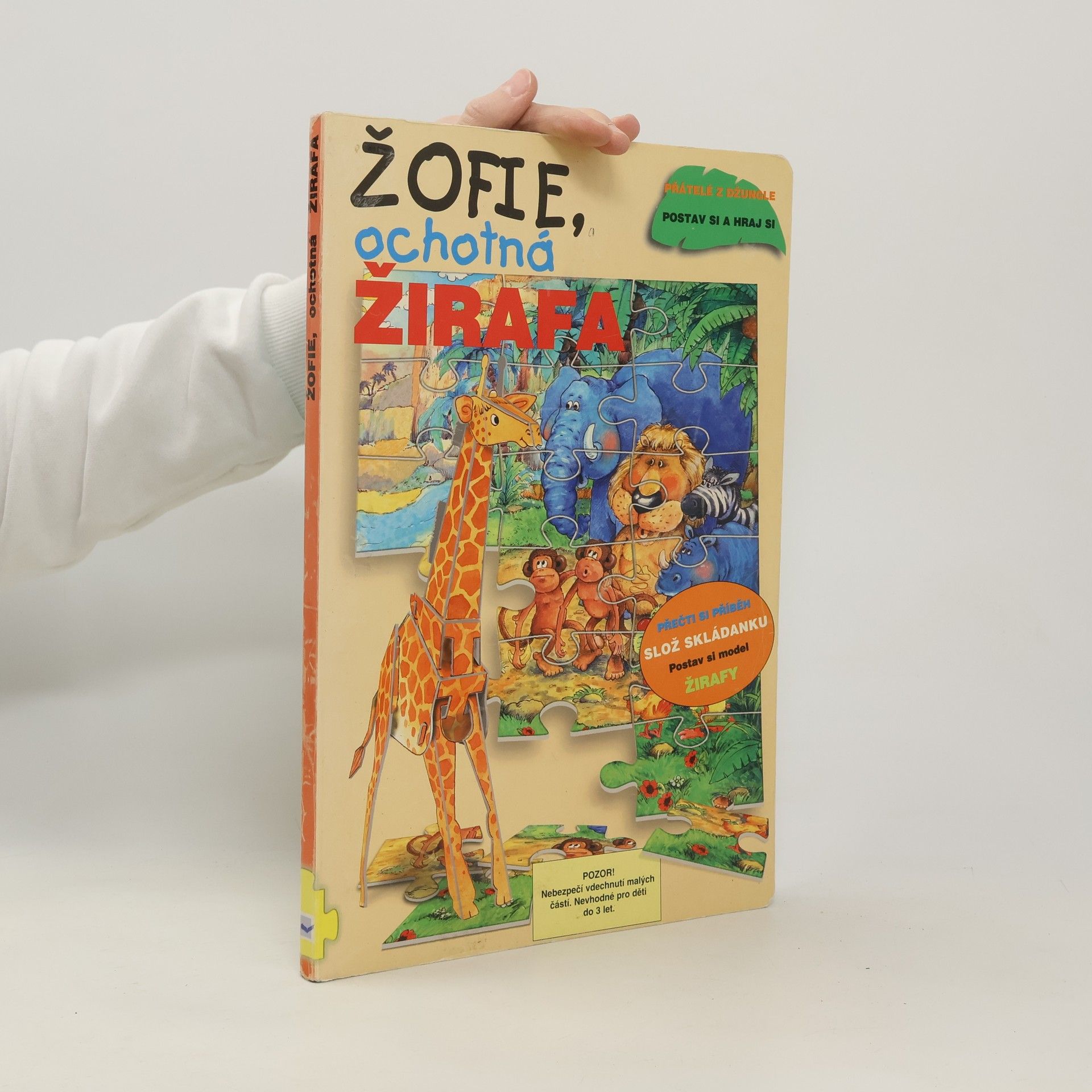 Žofie, ochotná žirafa