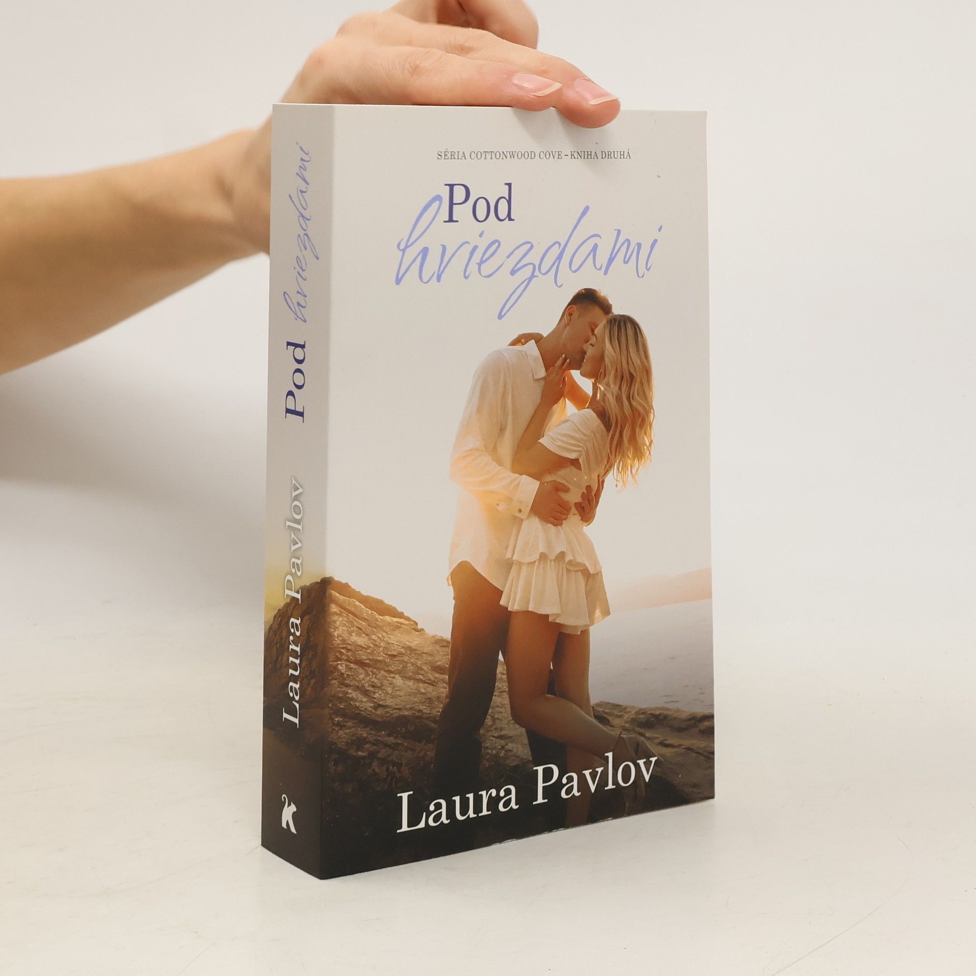 Laura Pavlov Pod hviezdami