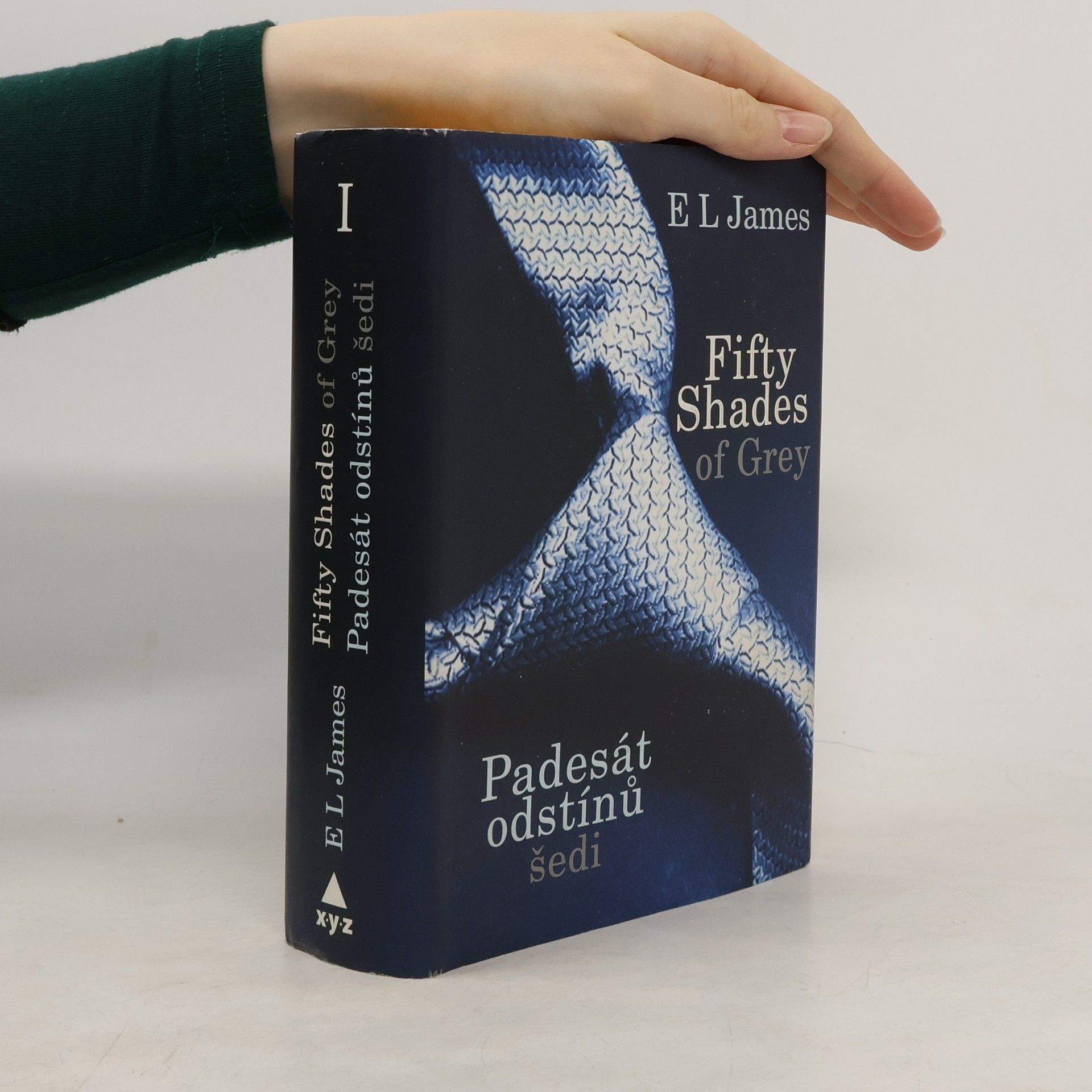 Padesát odstínů šedi