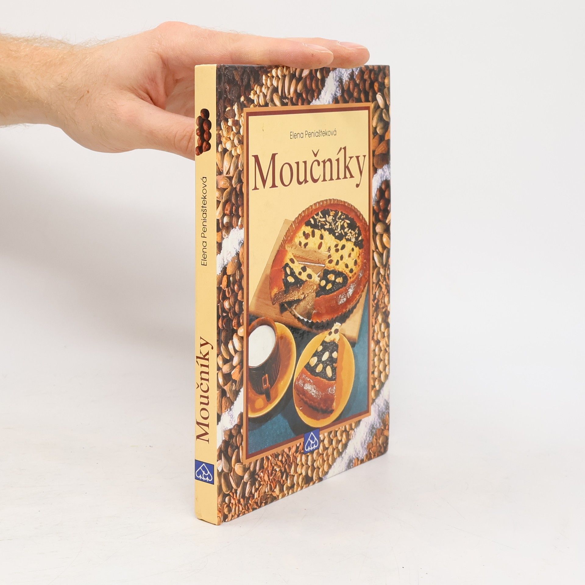 Elena Peniašteková Moučníky