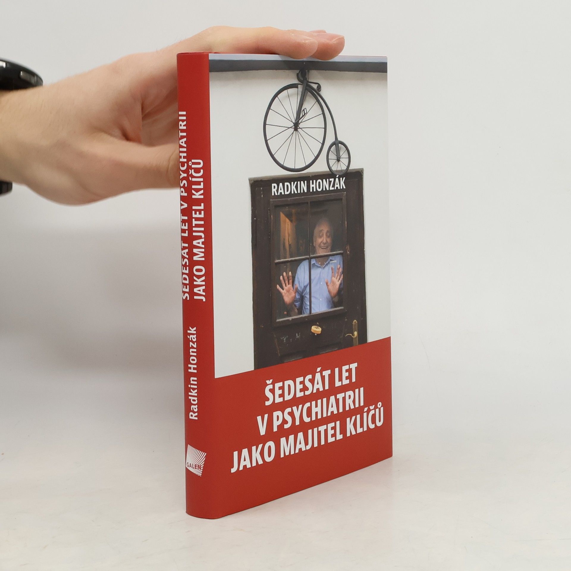 Radkin Honzák Šedesát let v psychiatrii jako majitel klíčů