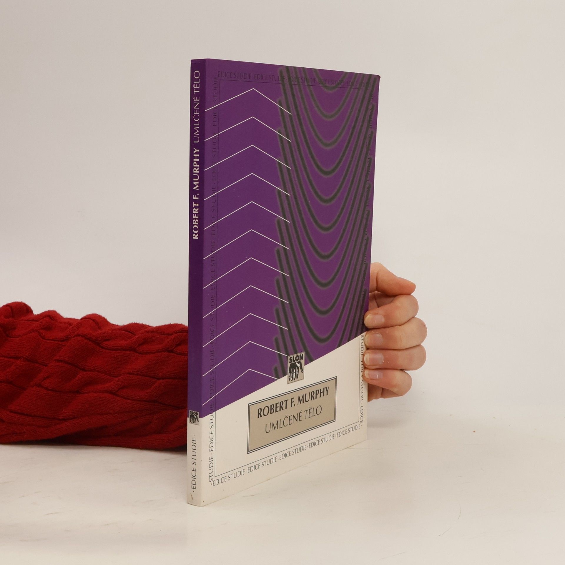 Robert Francis Murphy Umlčené tělo