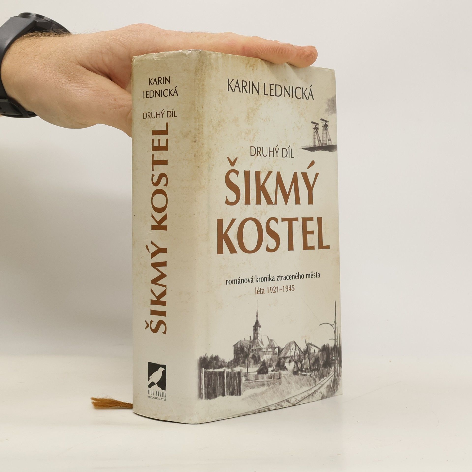 Karin Lednická Šikmý kostel 2