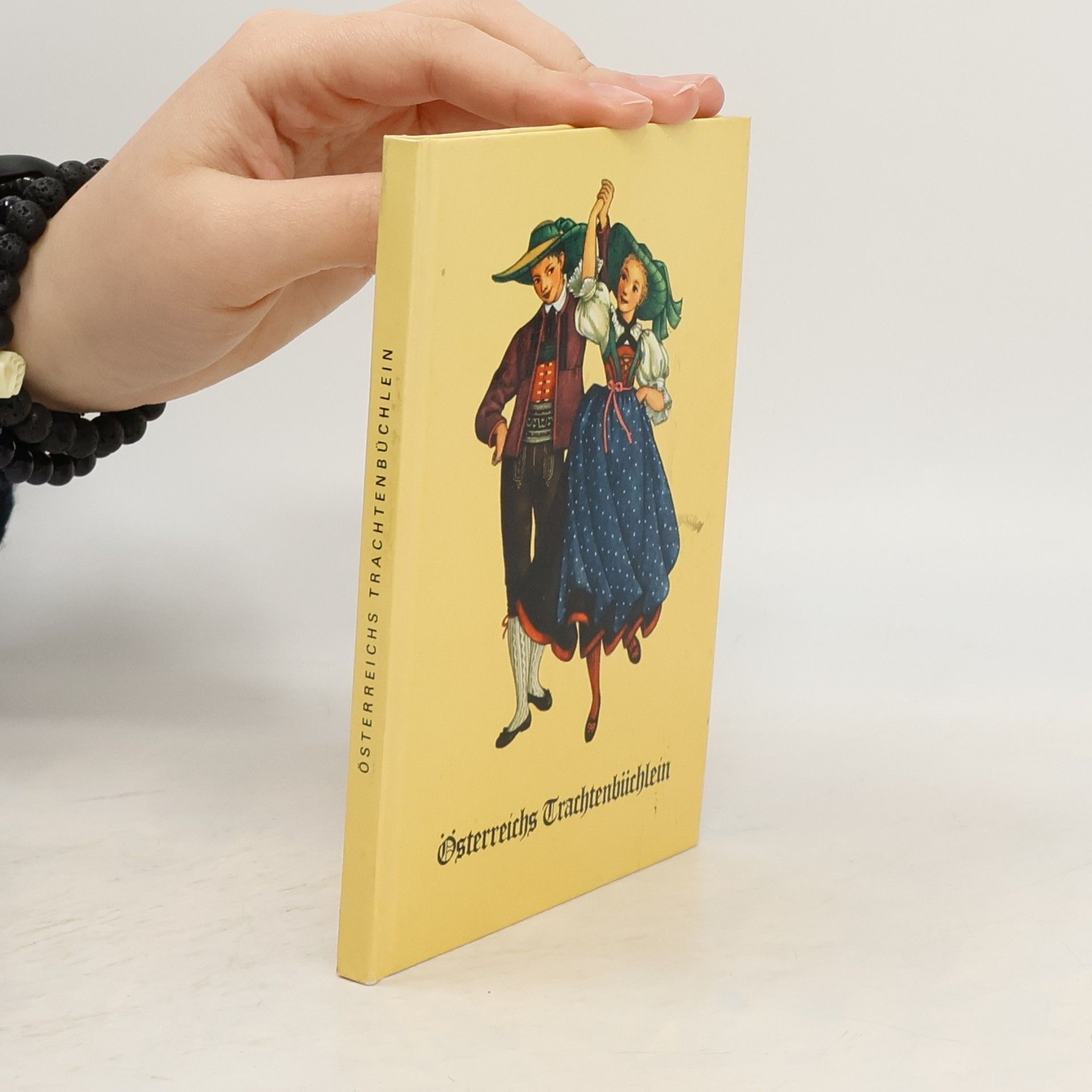 Österreichs Trachtenbüchlein