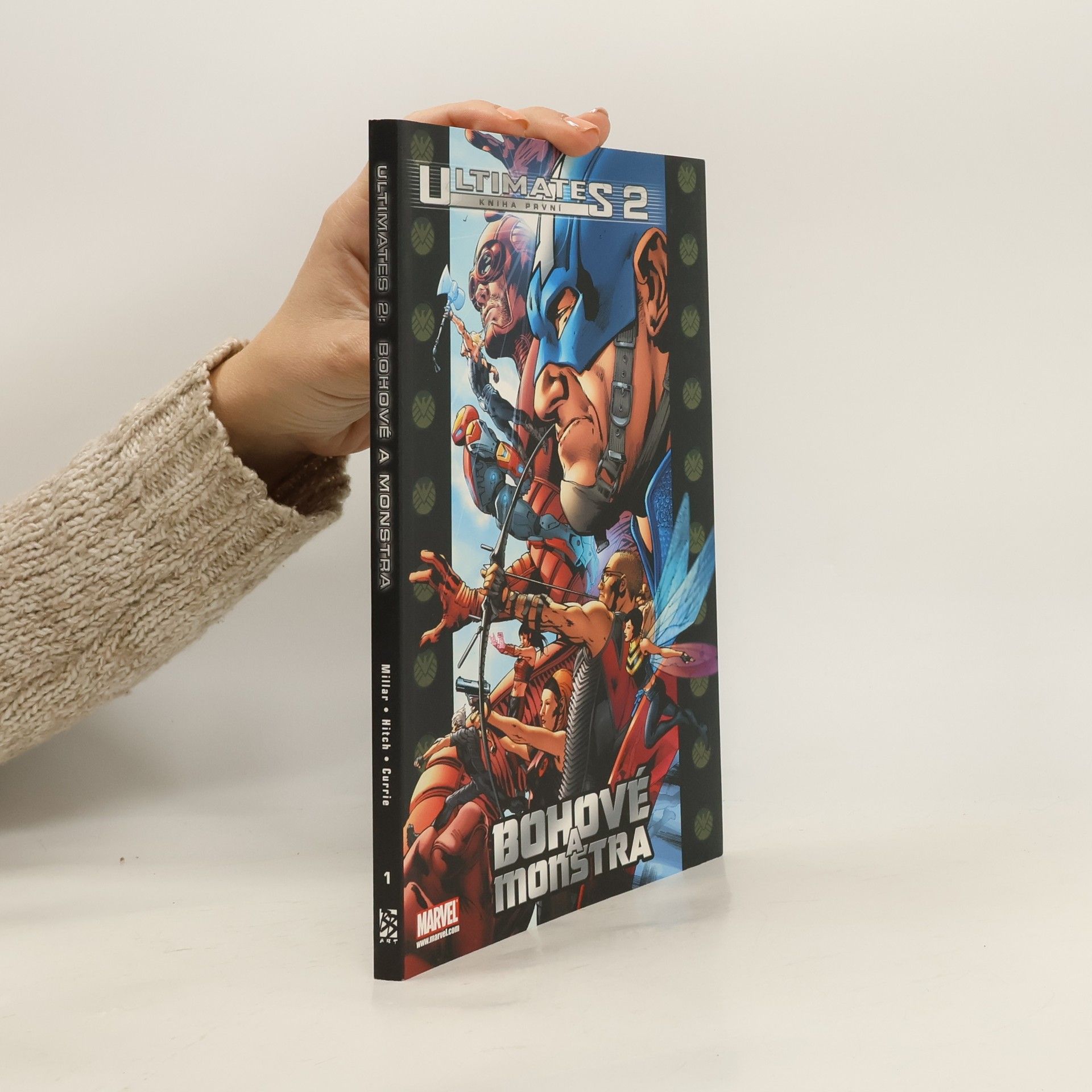 Ultimates 2. Kniha první, Bohové a monstra