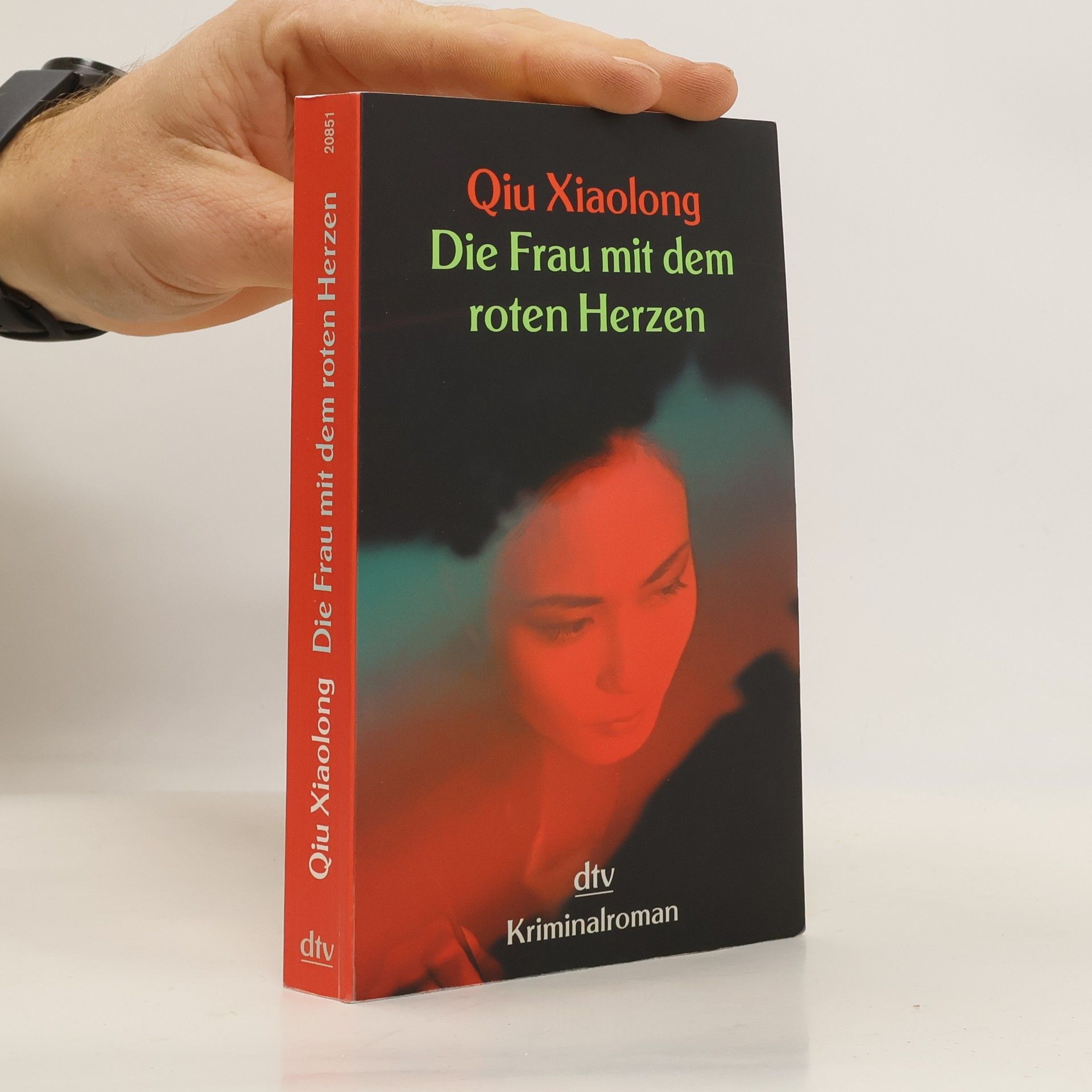 Qiu Xiaolong Die Frau mit dem roten Herzen
