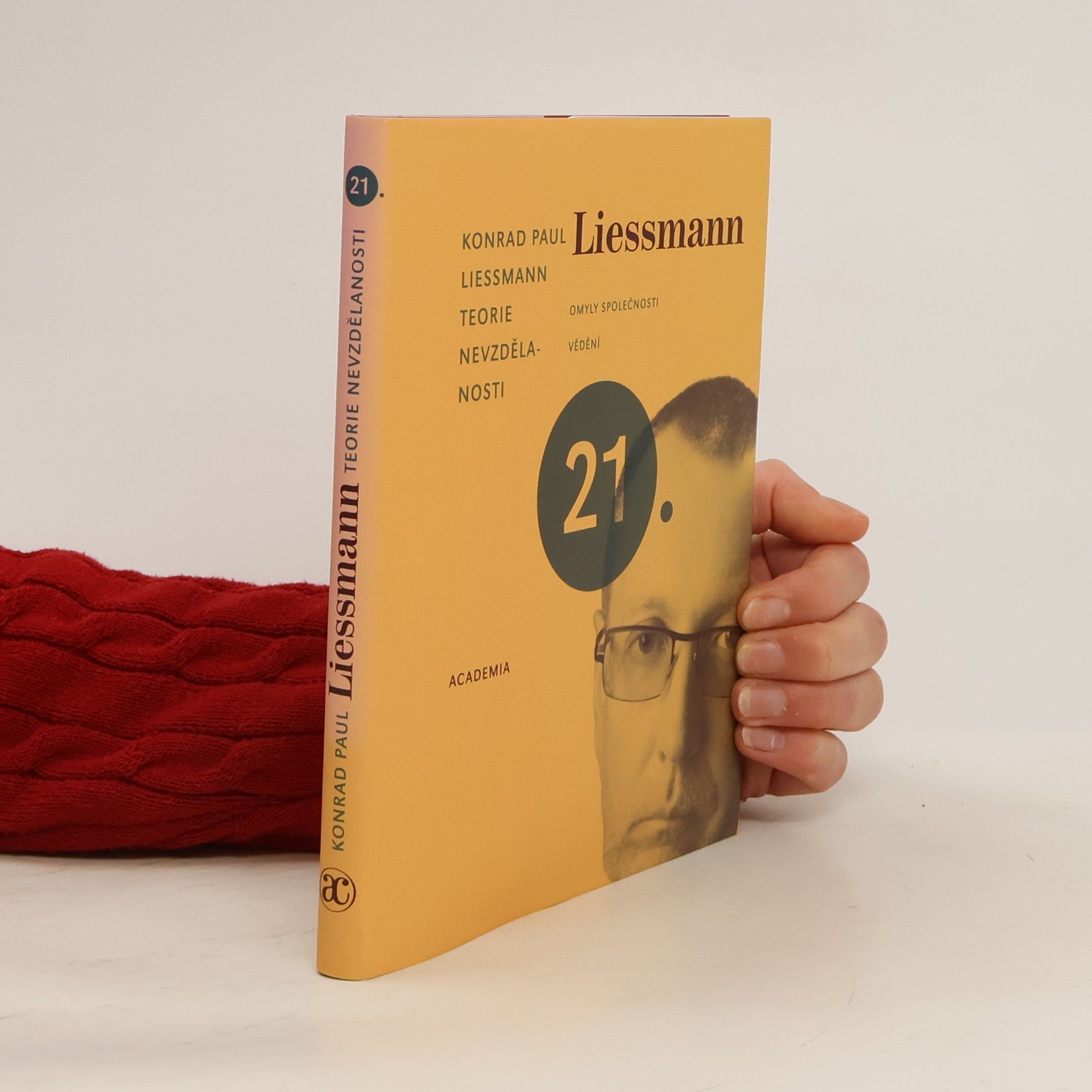 Teorie nevzdělanosti. Omyly společnosti vědění