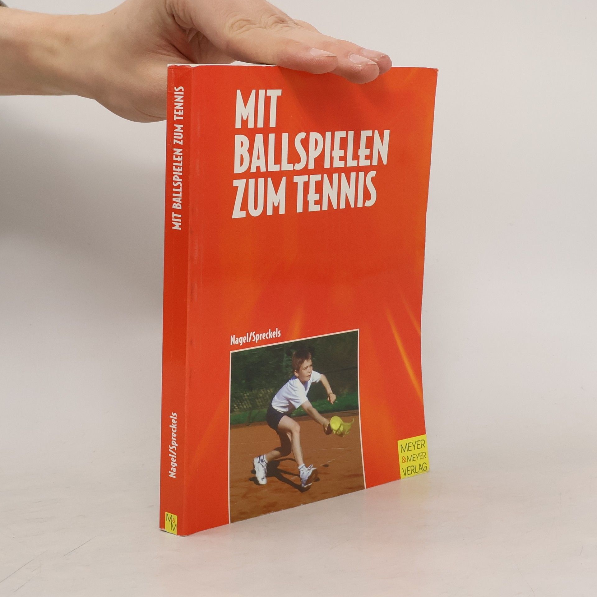 Mit Ballspielen zum Tennis