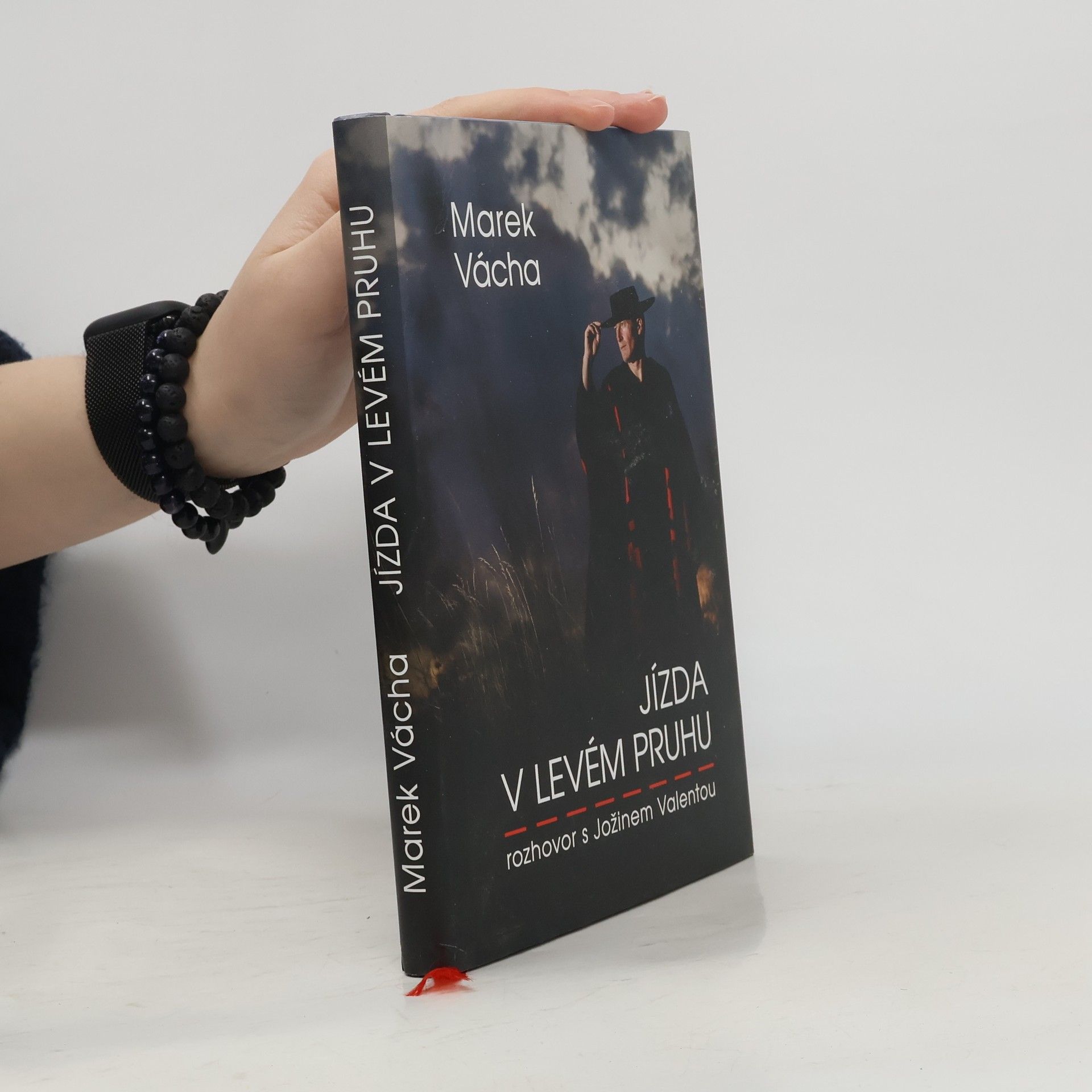 Jízda v levém pruhu - rozhovor s Jožinem Valentou