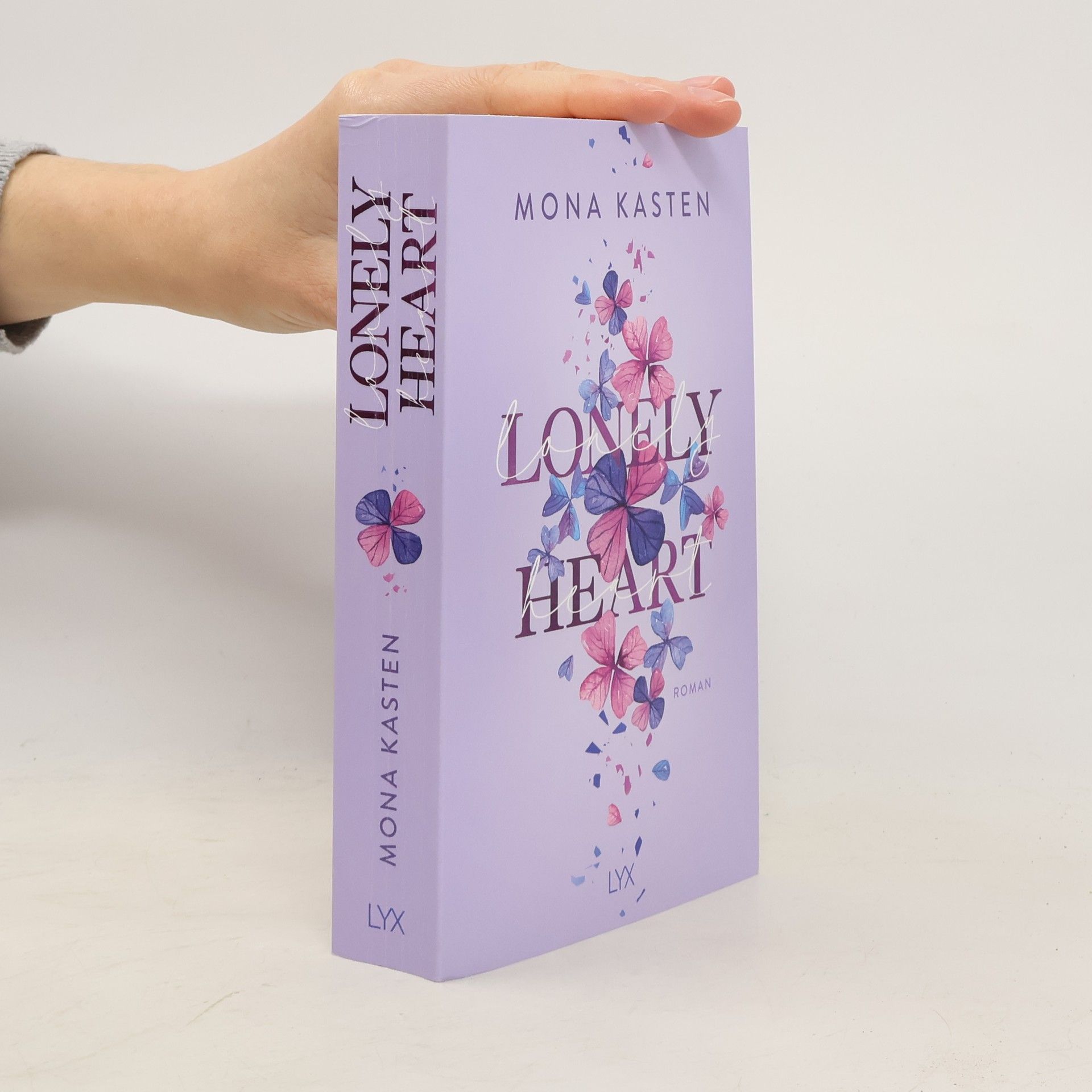 Mona Kasten Lonely heart