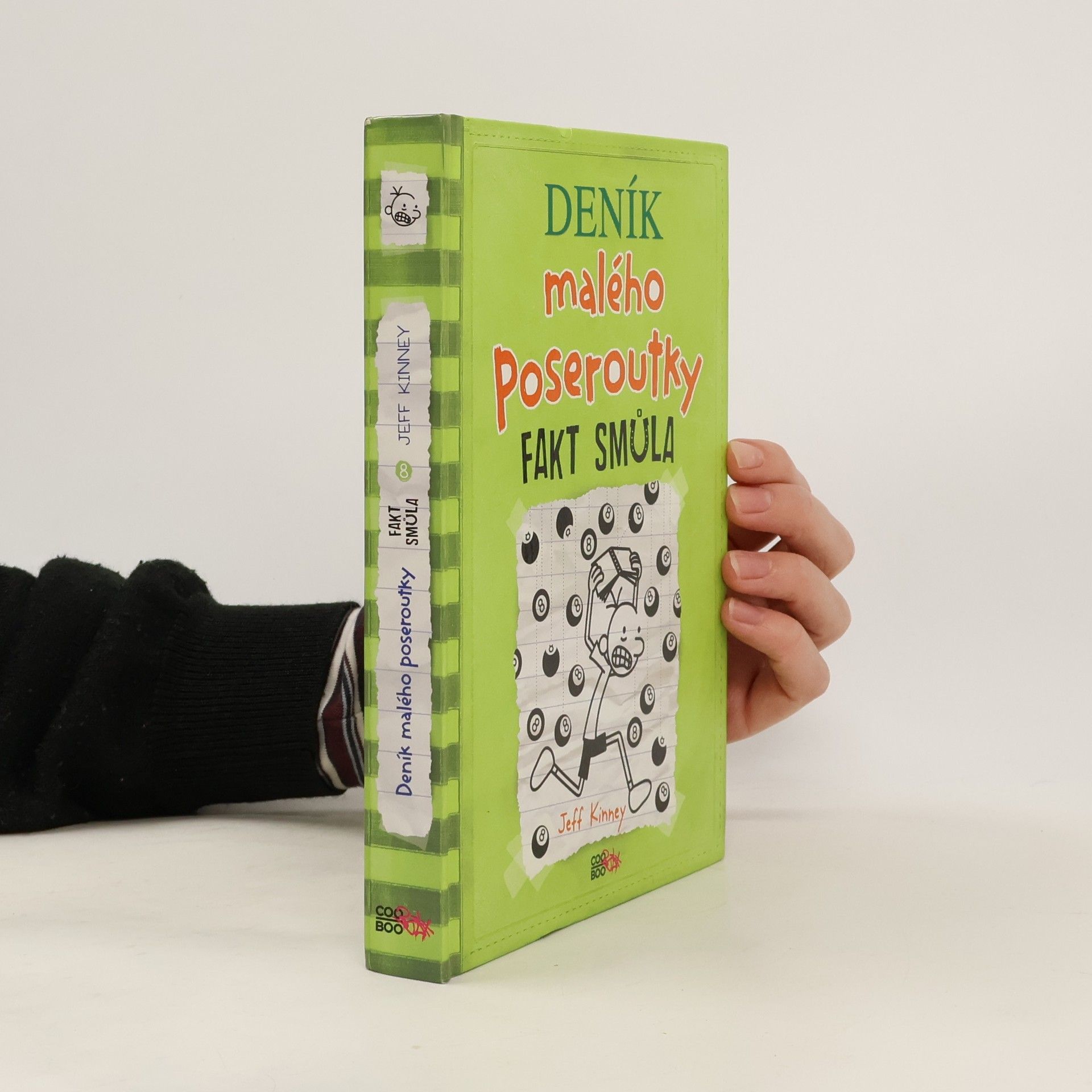 Jeff Kinney Deník malého poseroutky 8. Fakt smůla