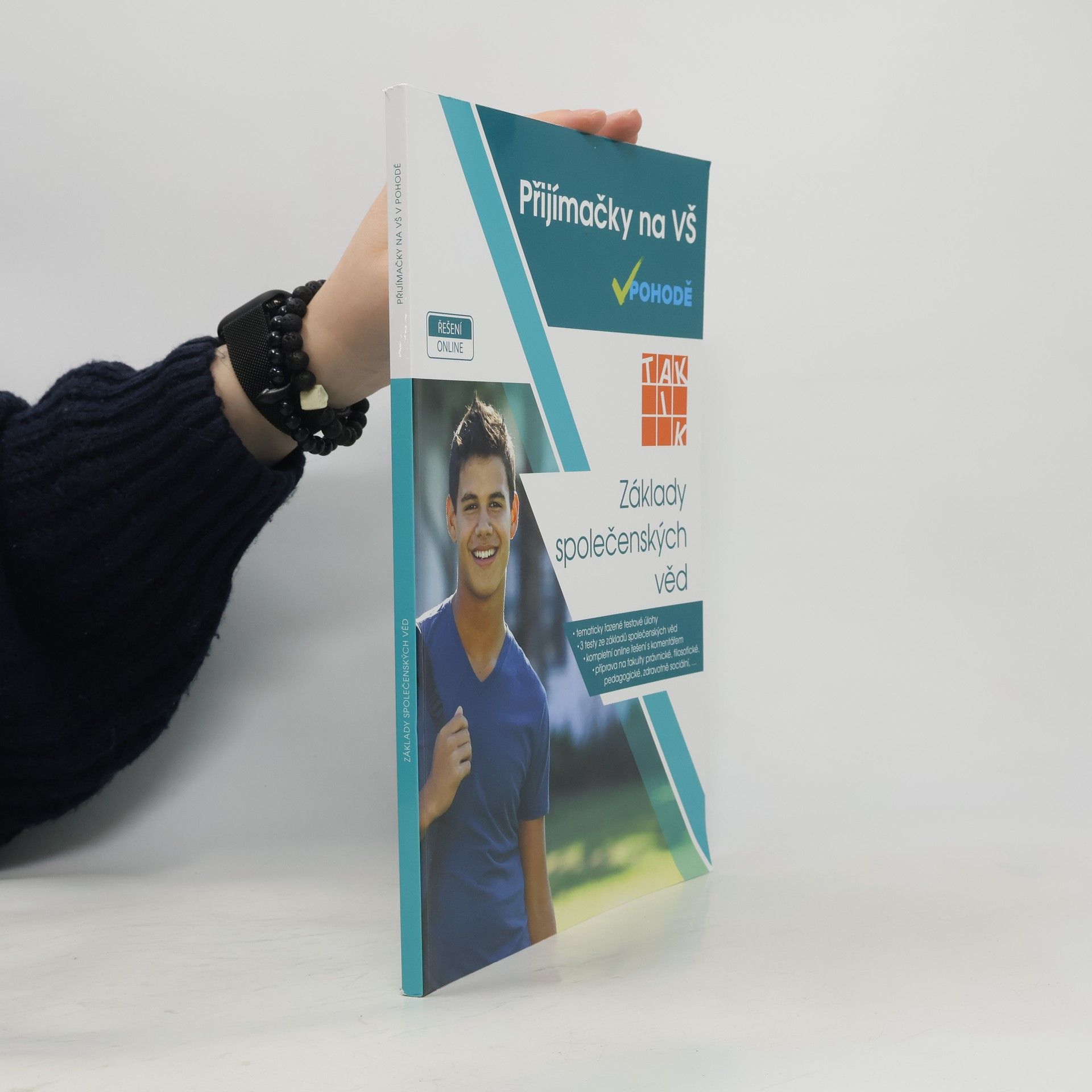 Kolektiv autorů Přijímačky na VŠ v pohodě. Základy společenských věd