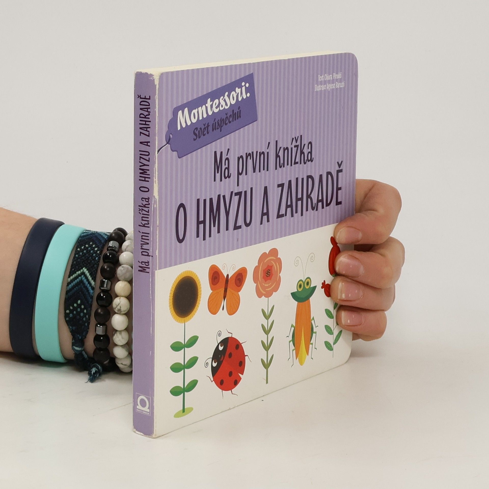 Chiara Piroddi Má první knížka o hmyzu a zahradě