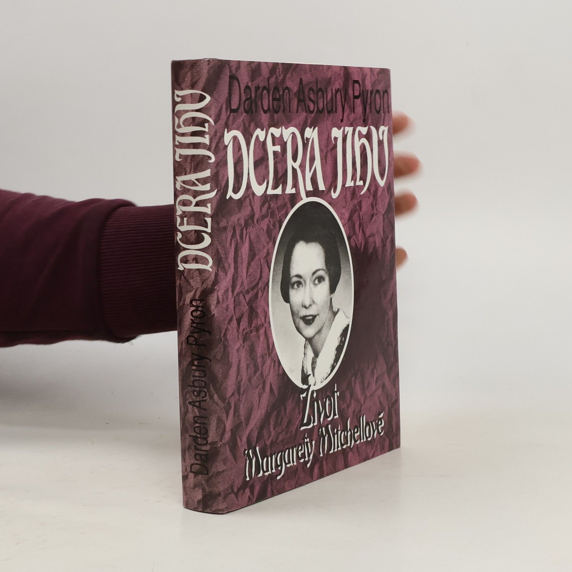 Dcera Jihu. Život Margarety Mitchellové