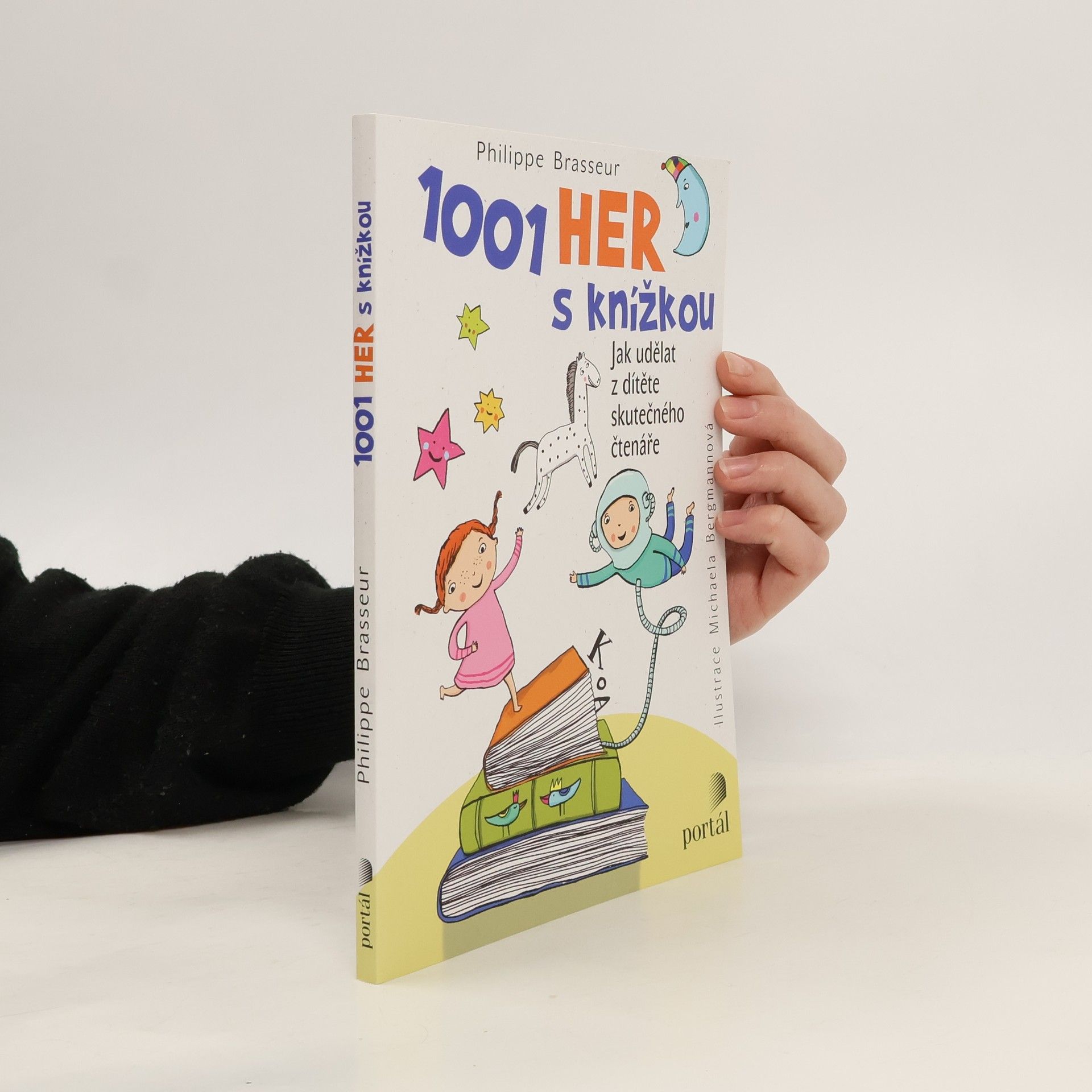 Philippe Brasseur 1001 her s knížkou