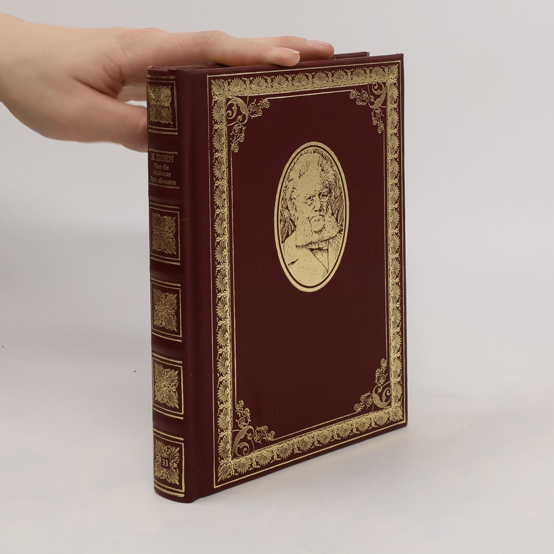 Casa de muñecas. Pato silvestre