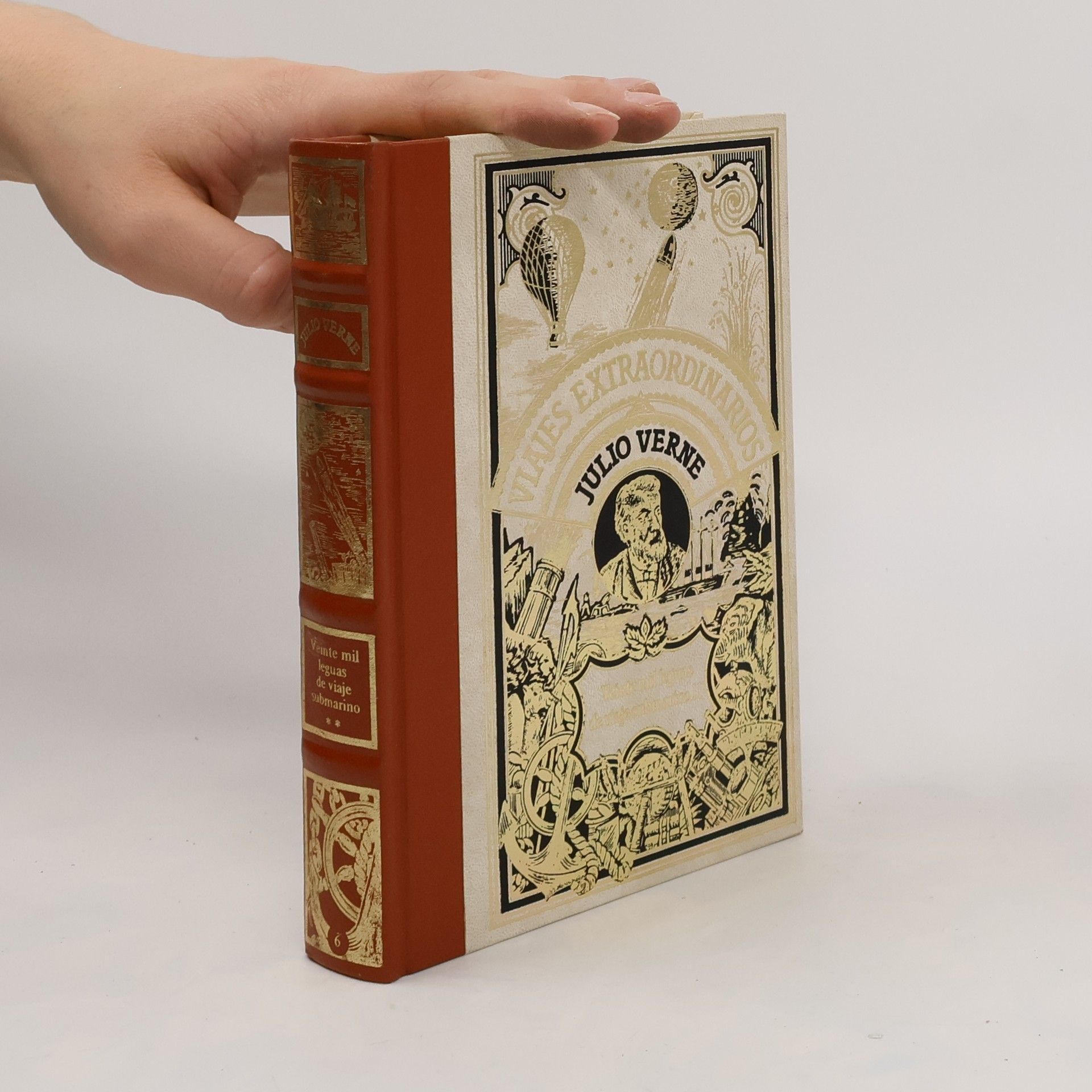 Jules Verne Viajes extraordinarios - 6: Veinte mil leguas de viaje submarino