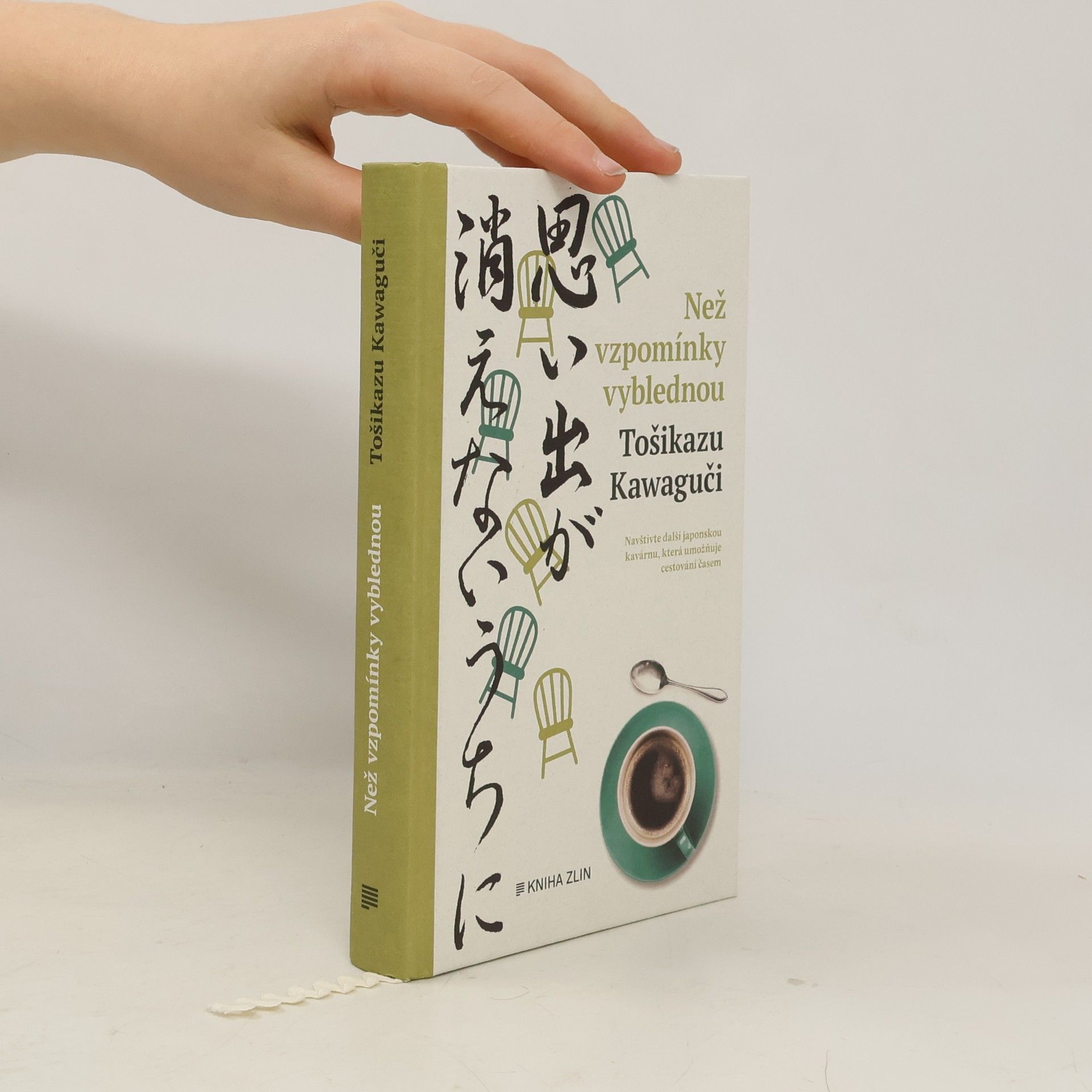 Než vzpomínky vyblednou