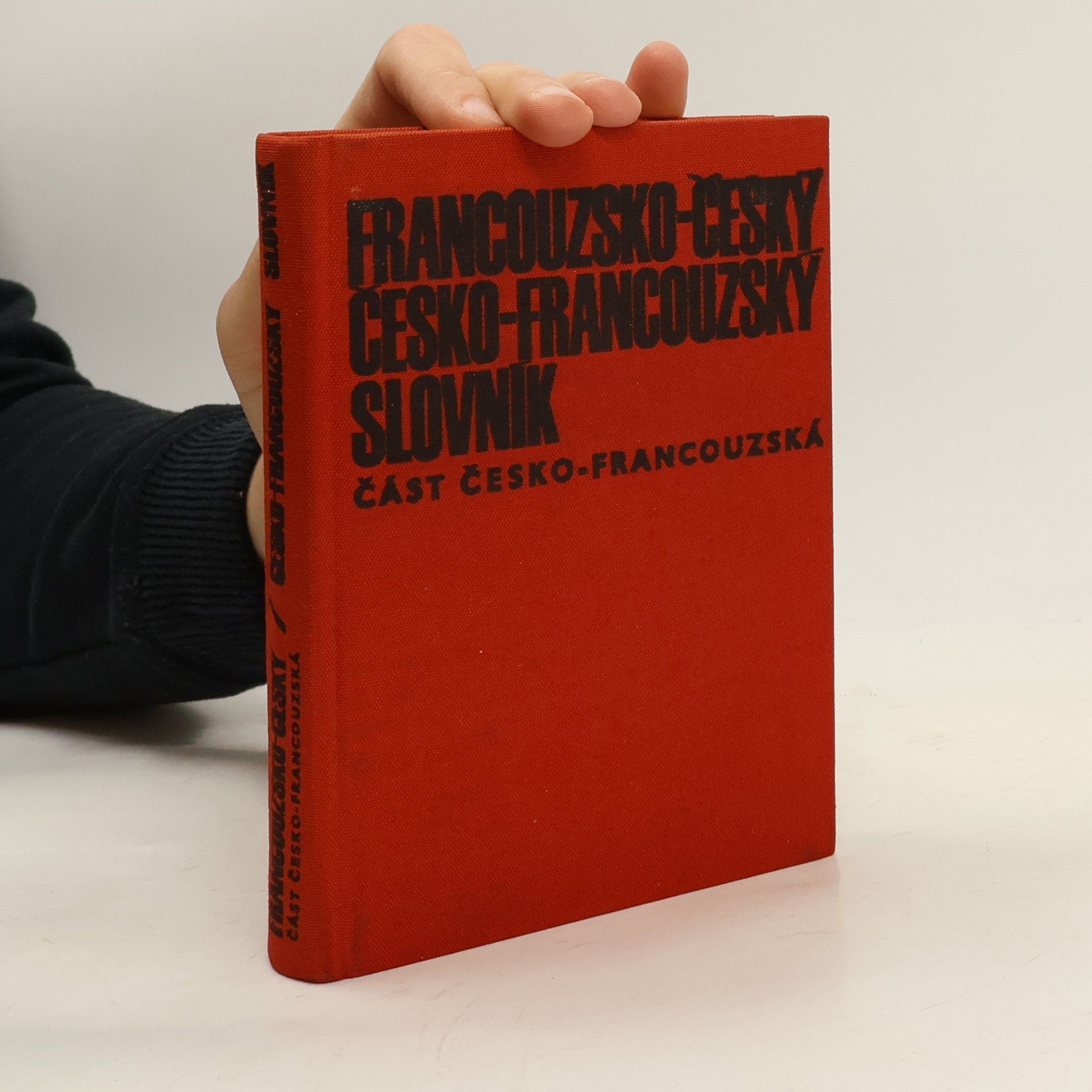 Milada Bubnová Francouzsko-český, česko-francouzský slovník. Část česko- francouzská