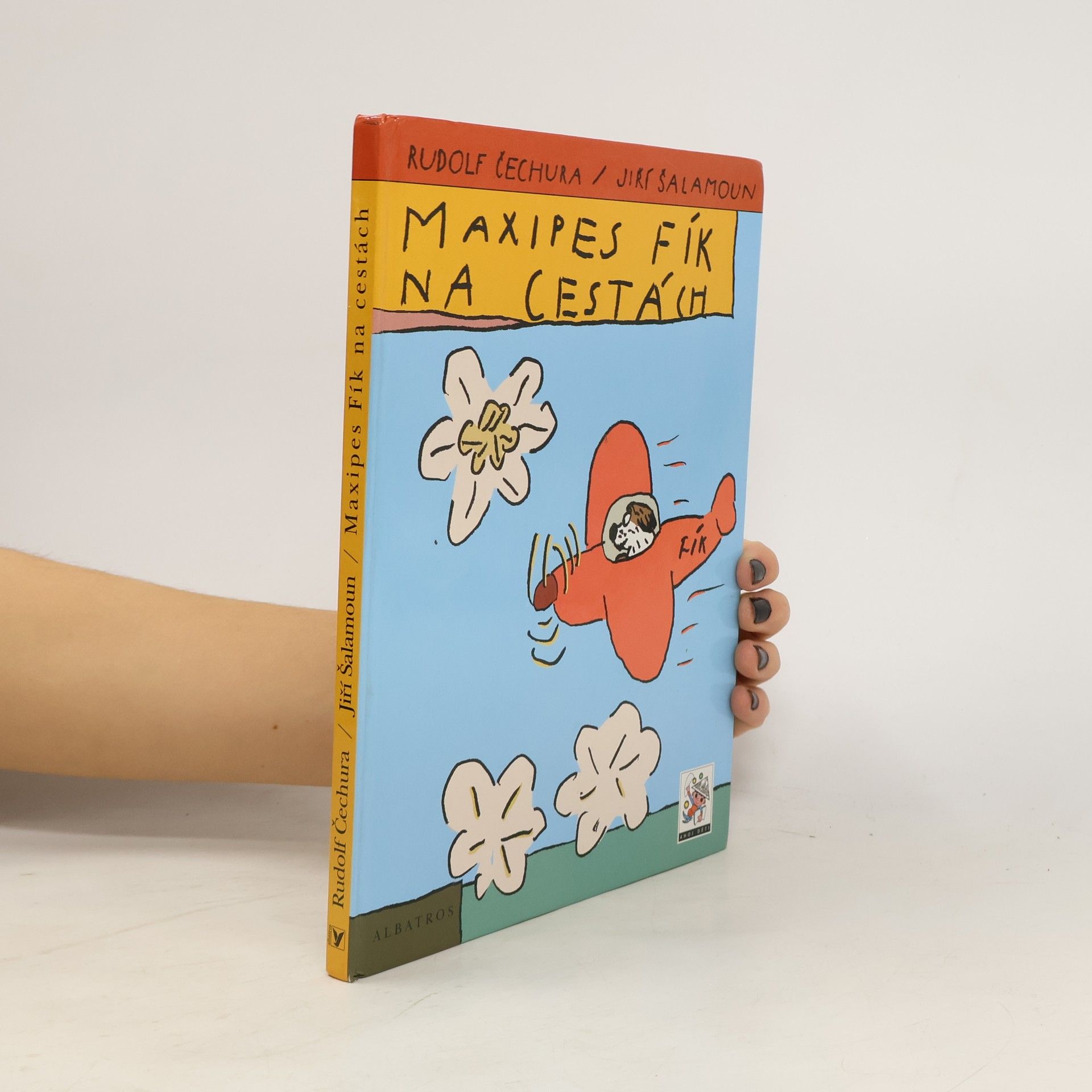 Maxipes Fík na cestách