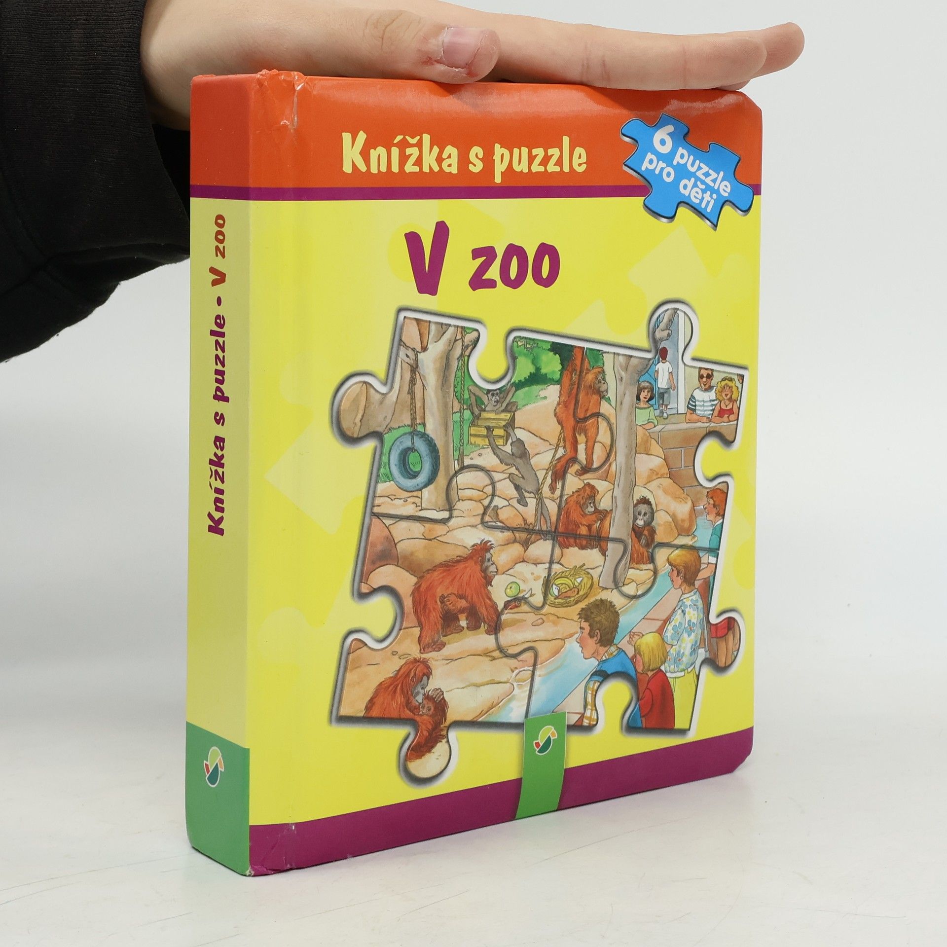Kolektiv autorů Knížka s puzzle. V zoo