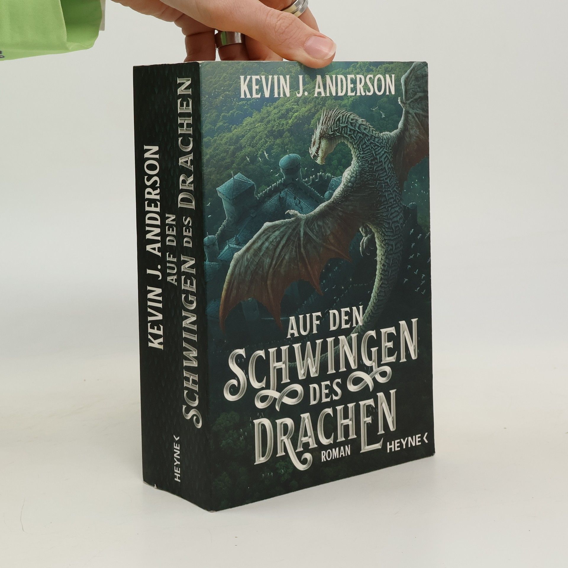 Kevin J. Anderson Auf den Schwingen des Drachen