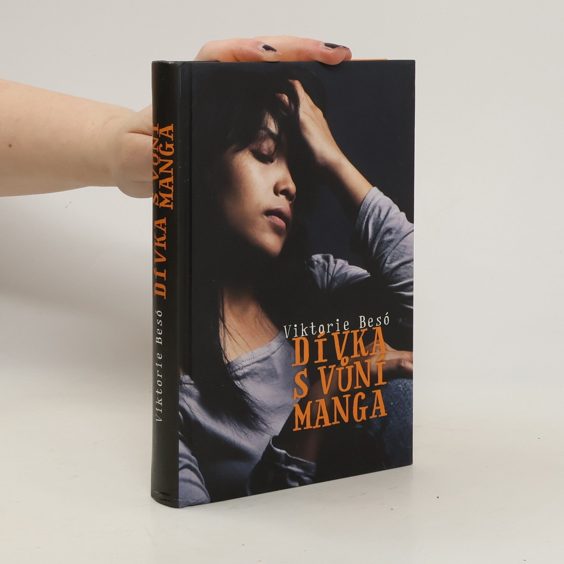 Viktorie Besó Dívka s vůní manga