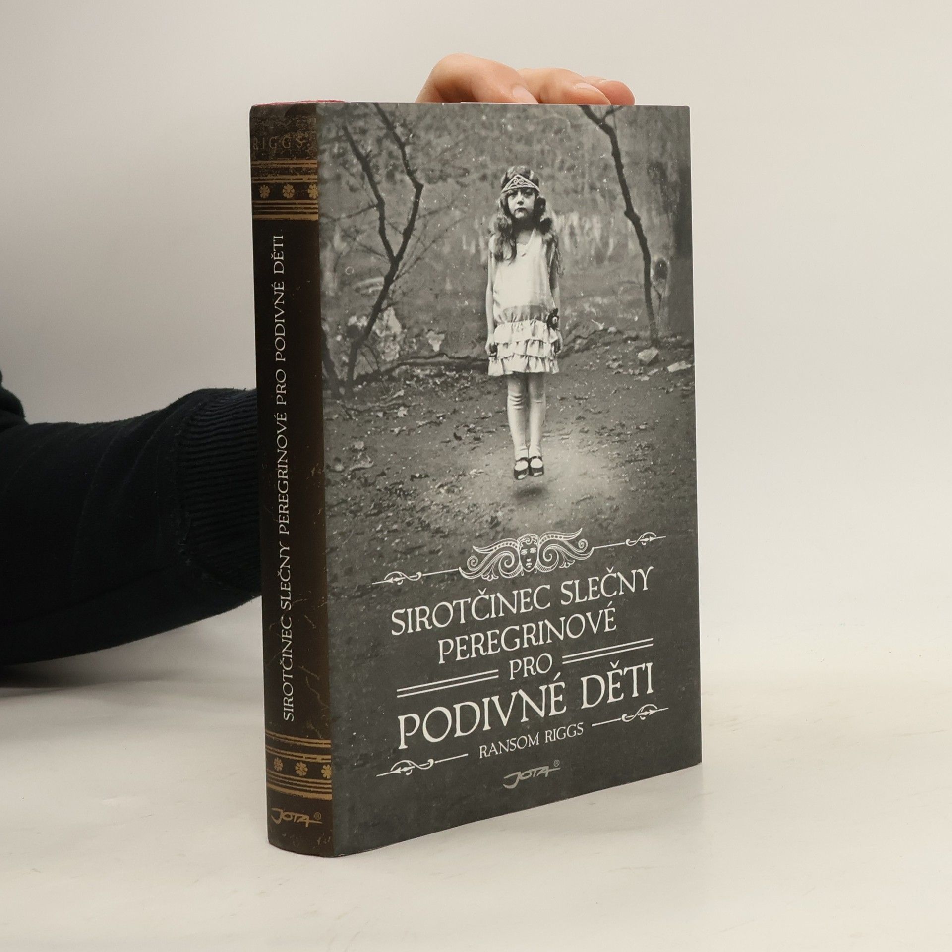 Ransom Riggs Sirotčinec slečny Peregrinové pro podivné děti