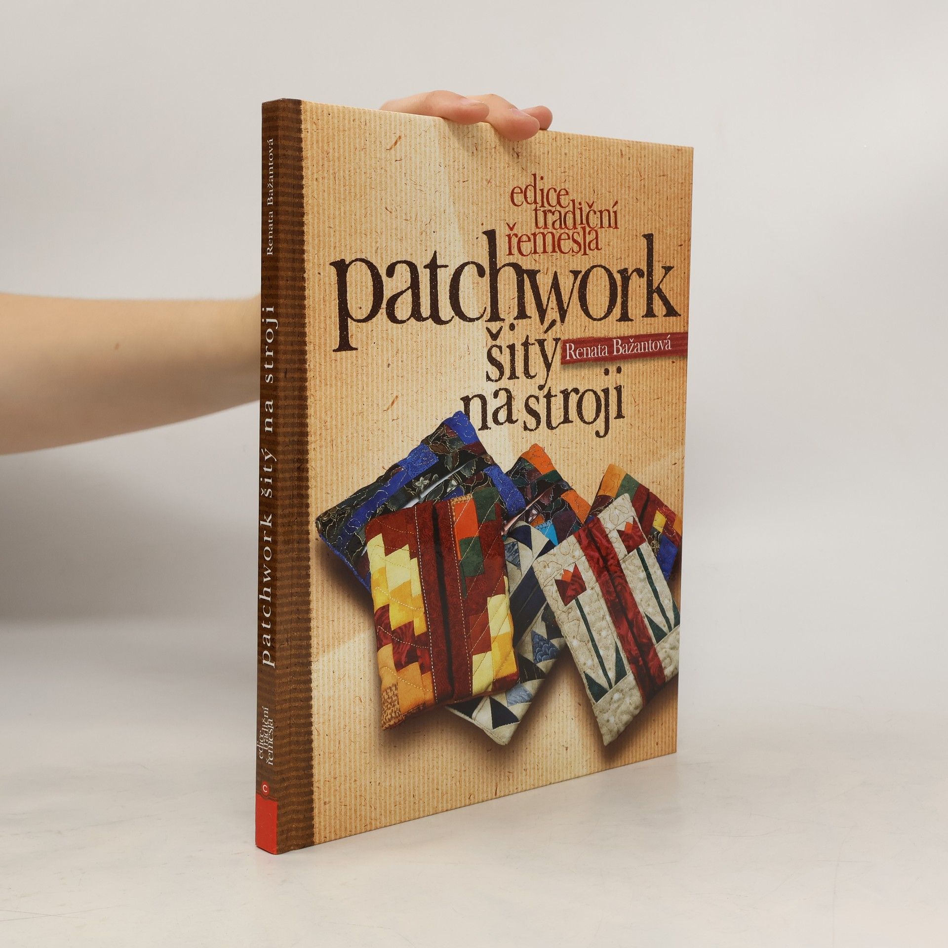 Patchwork šitý na stroji