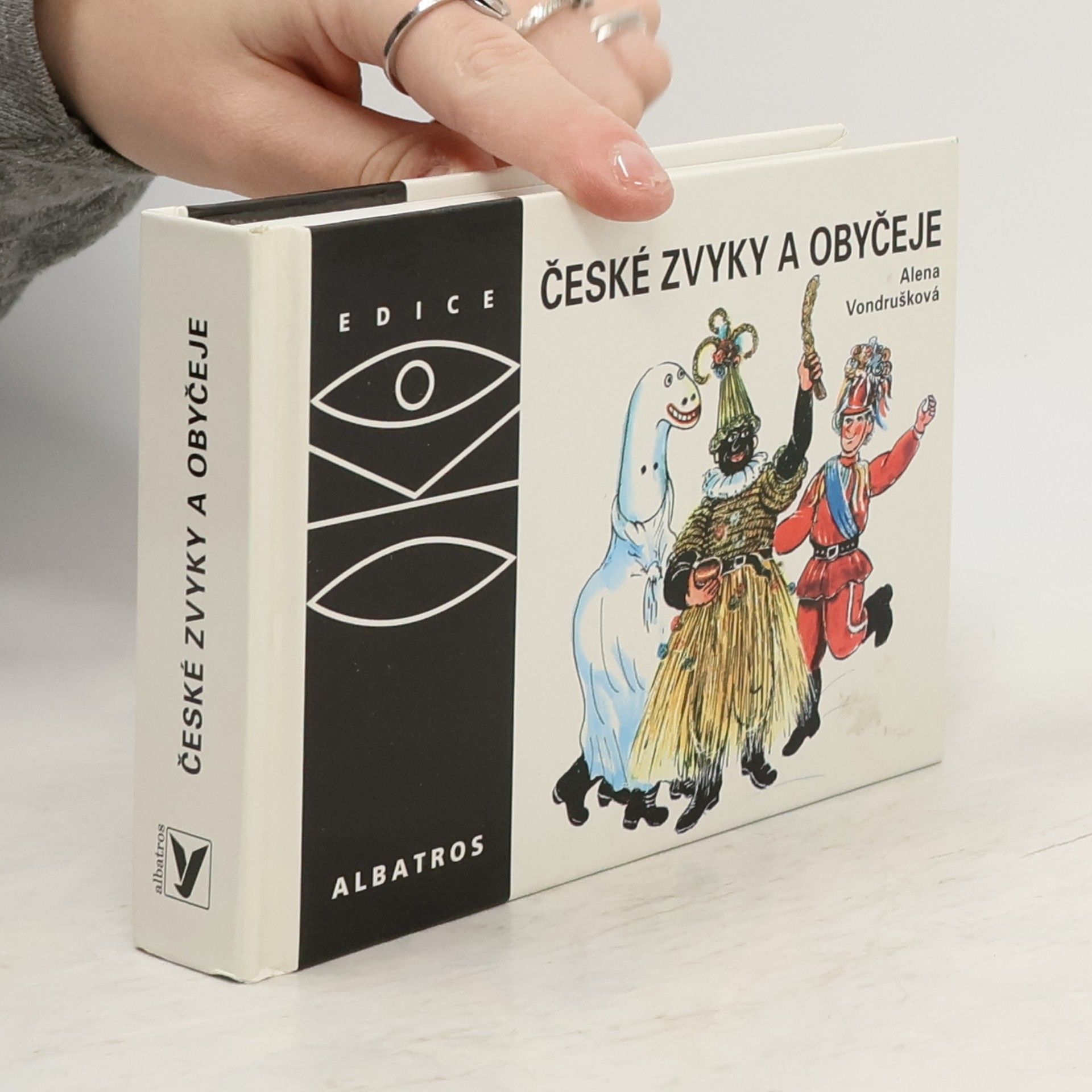 Alena Vondrušková České zvyky a obyčeje