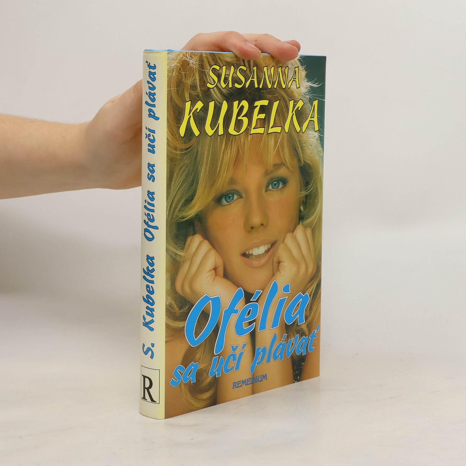 Susanna Kubelka Ofélia sa učí plávať