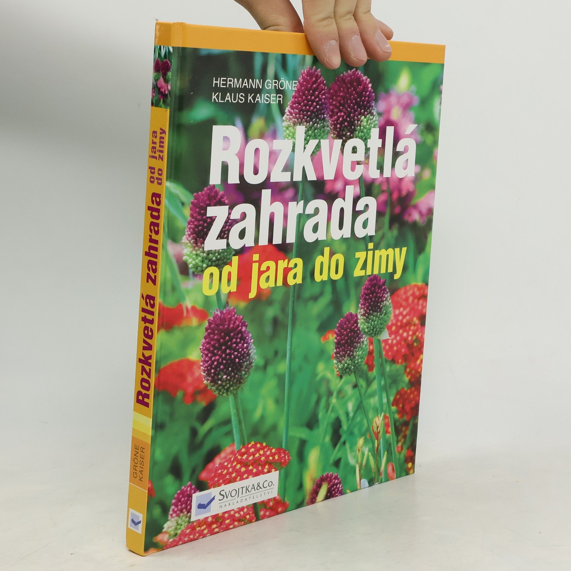 Rozkvetlá zahrada od jara do zimy