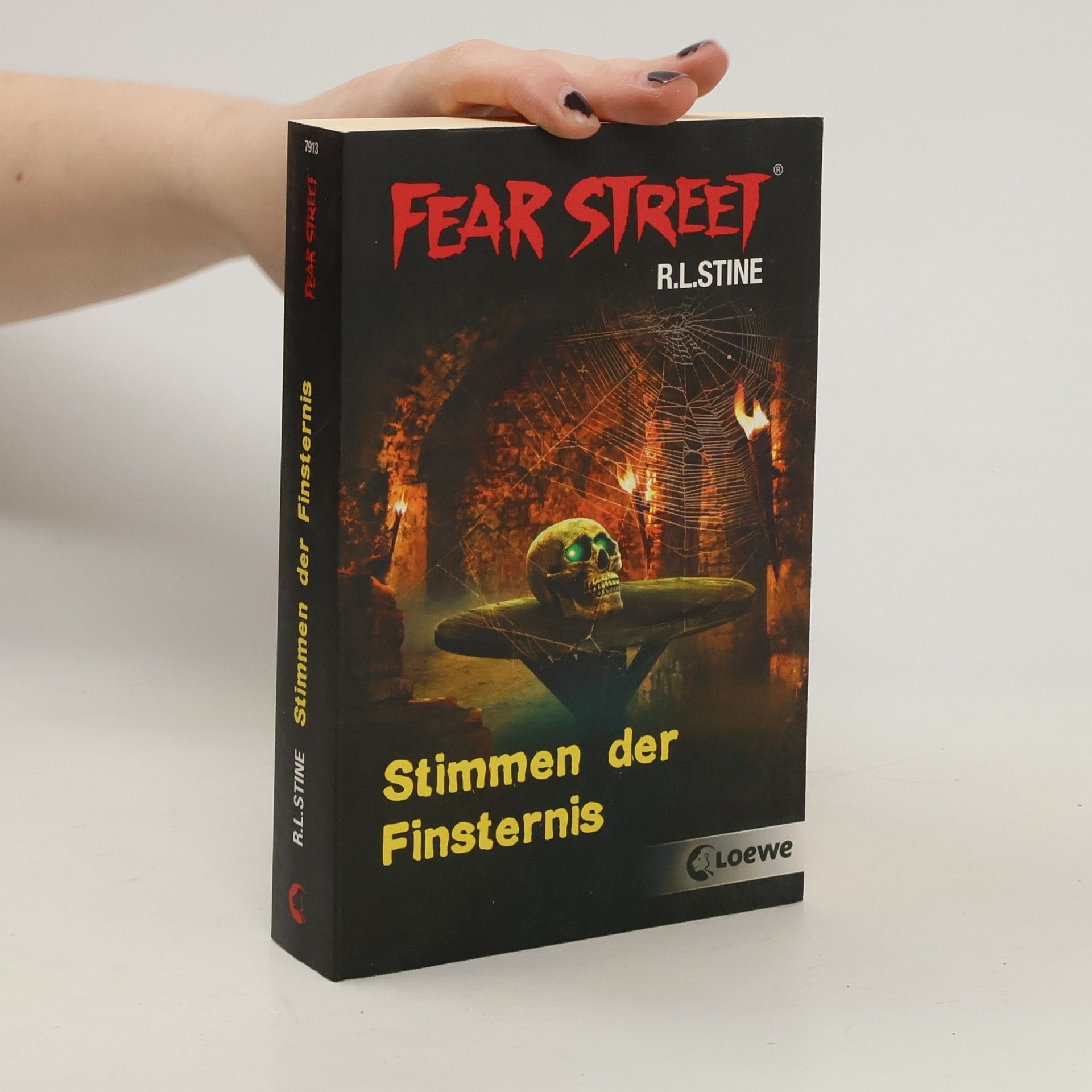R. L. Stine Stimmen der Finsternis