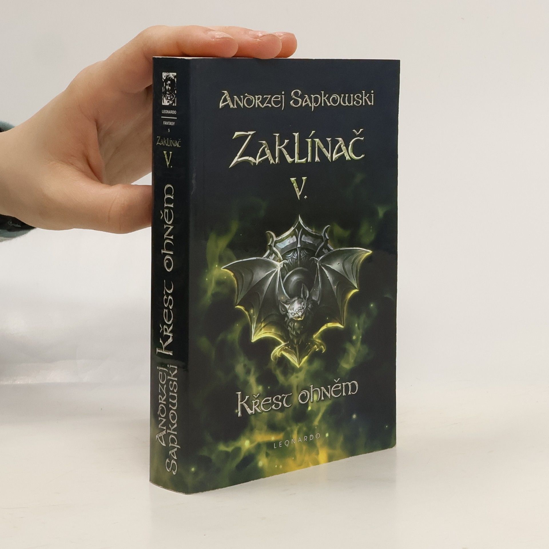 Andrzej Sapkowski Zaklínač V.