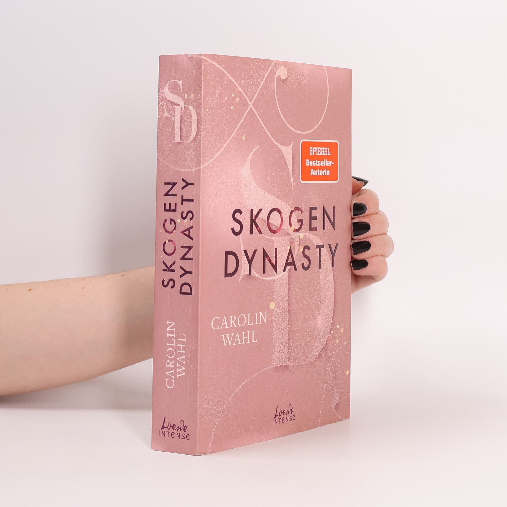 Carolin Wahl Crumbling Hearts 1. Skogen Dynasty