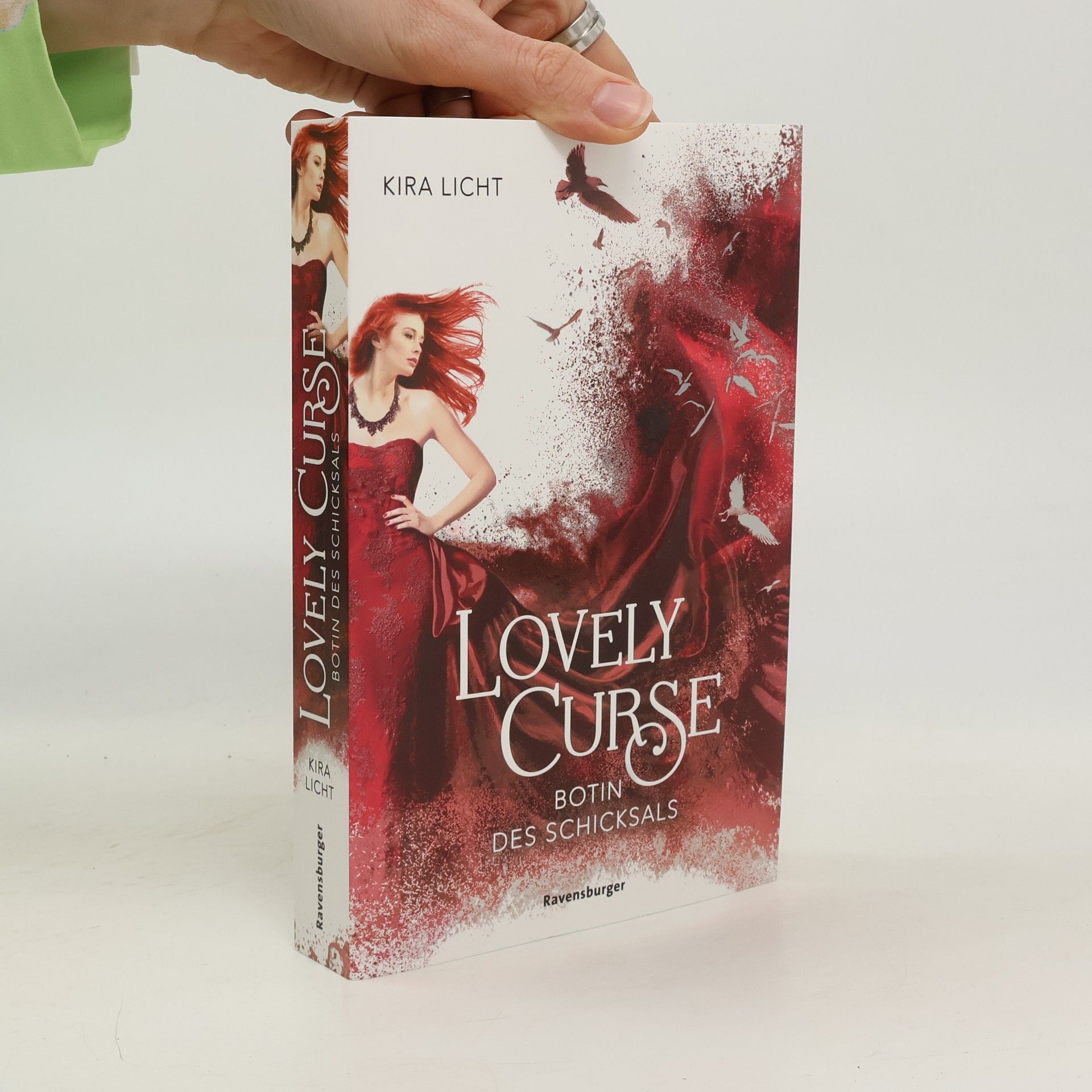 Kira Licht Lovely Curse: Botin des Schicksals