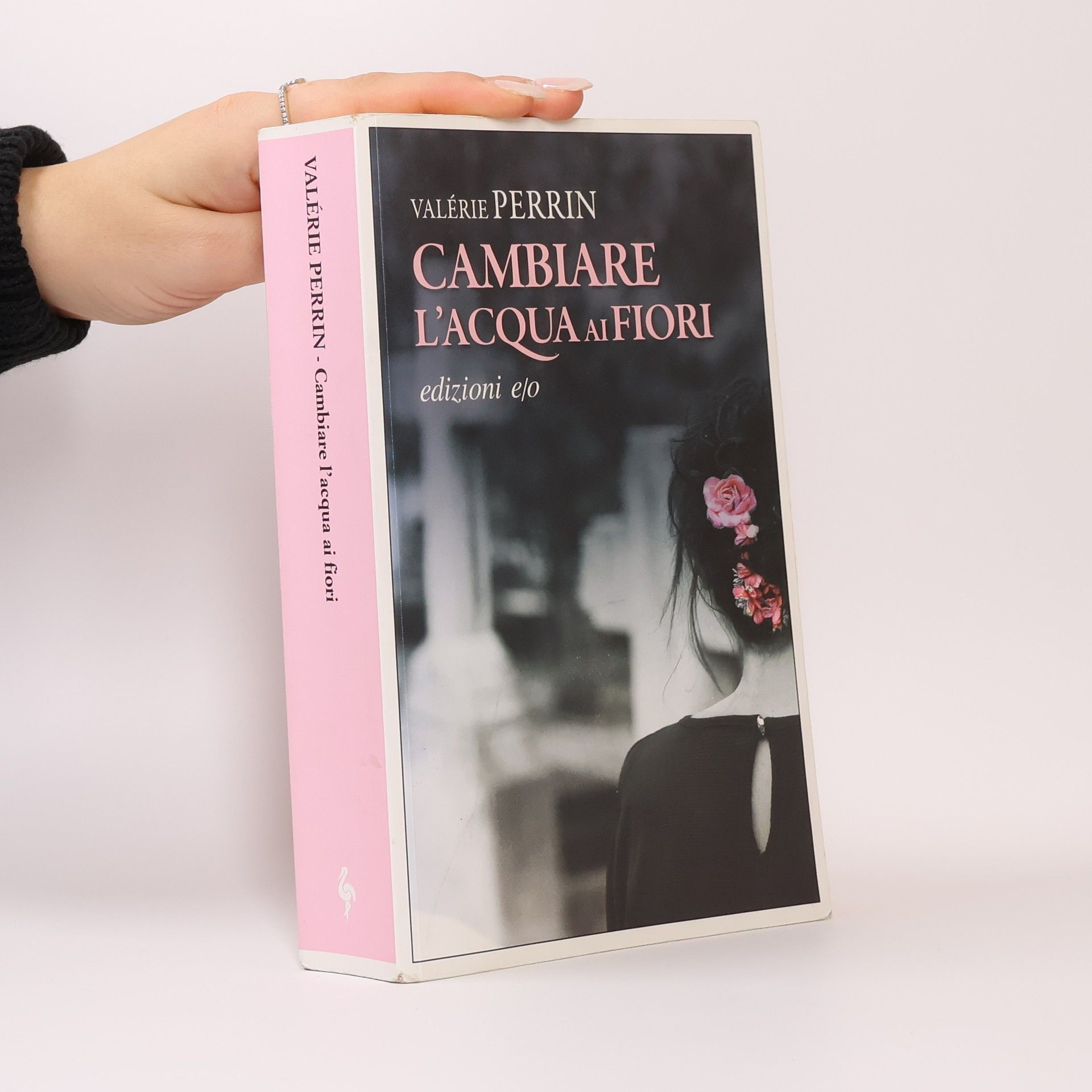 Valérie Perrin Cambiare l'acqua ai fiori