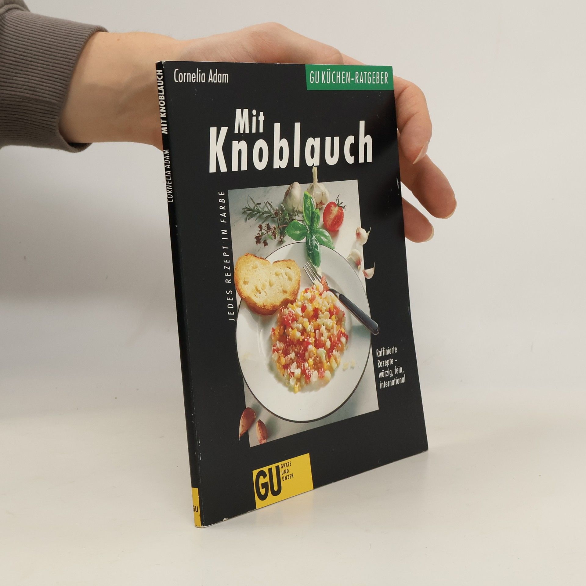 Cornelia Adam Mit Knoblauch