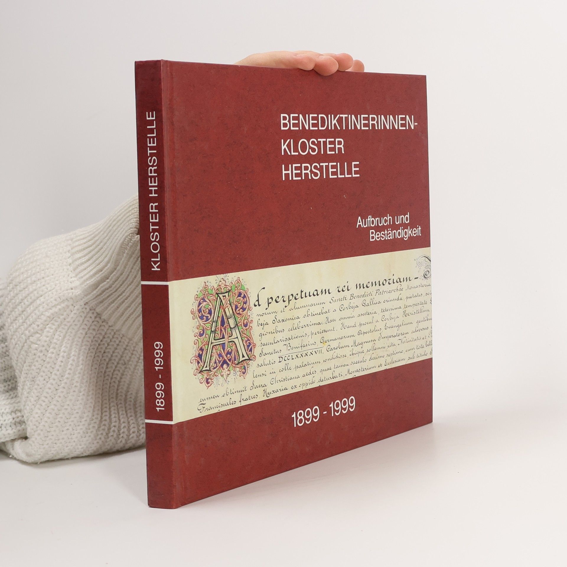 AA.VV. Benediktinerinnen-Kloster Herstelle: Aufbruch und Beständigkeit