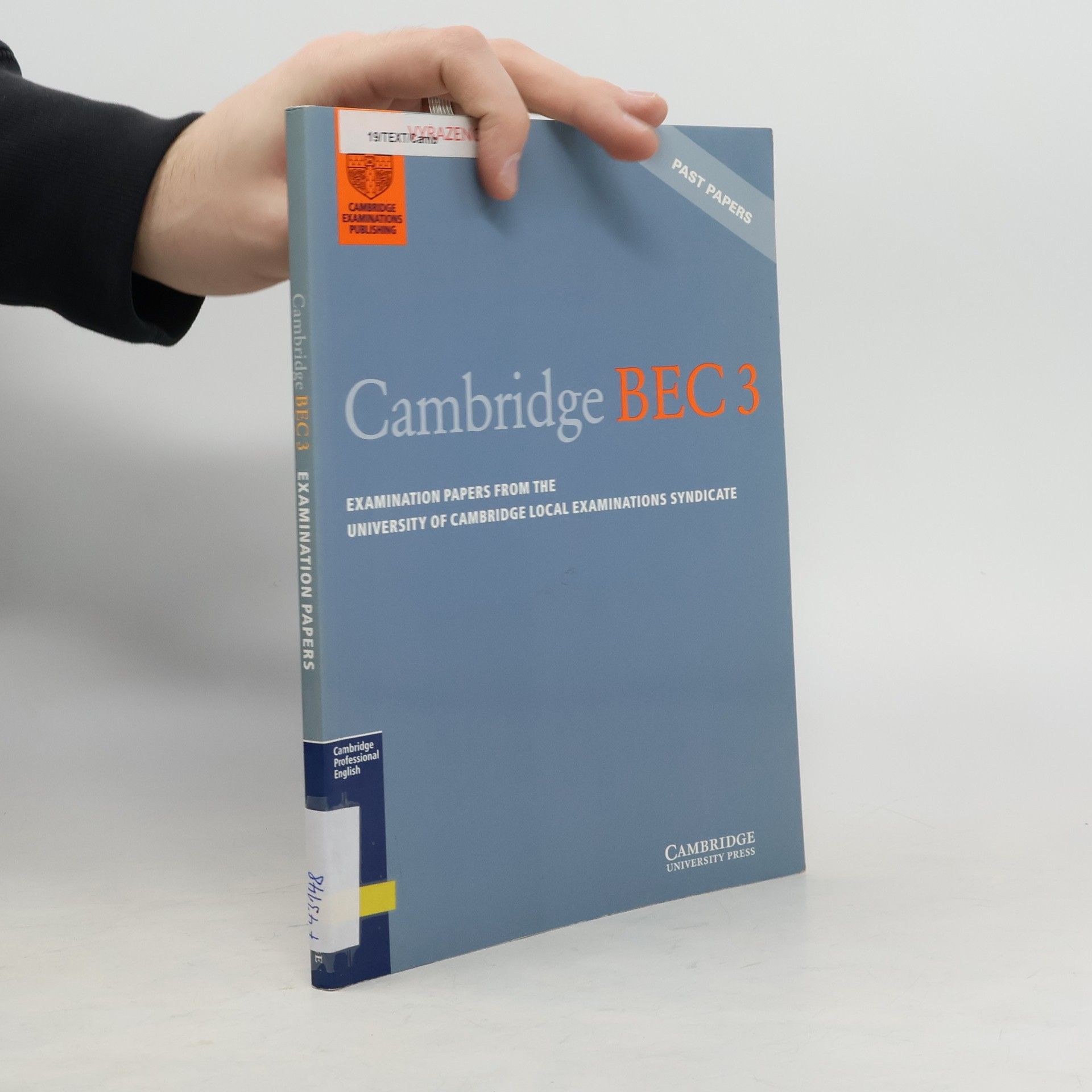 University of Cambridge Local Examinations Syndicate Cambridge BEC 3