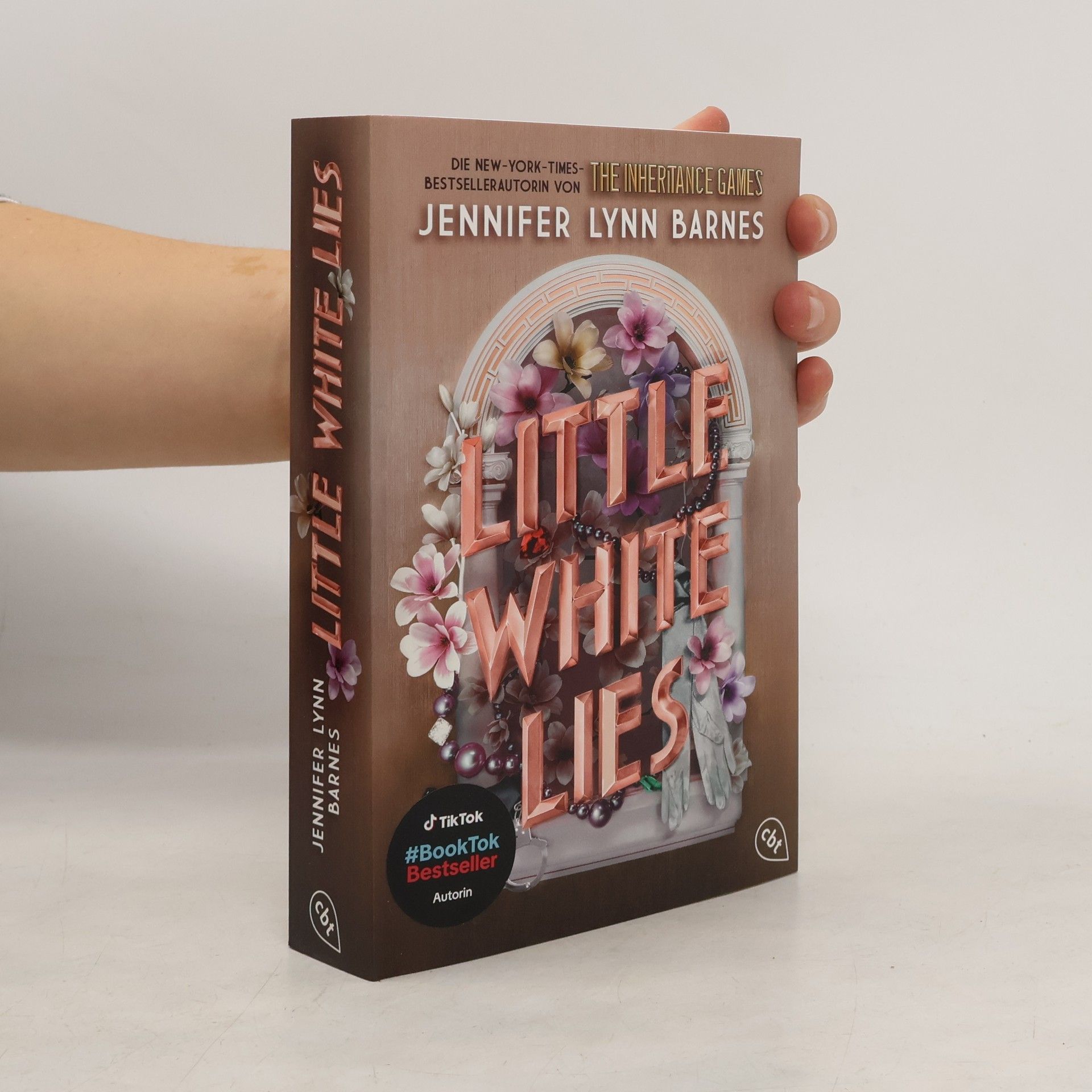 Jennifer Lynn Barnes Little white lies