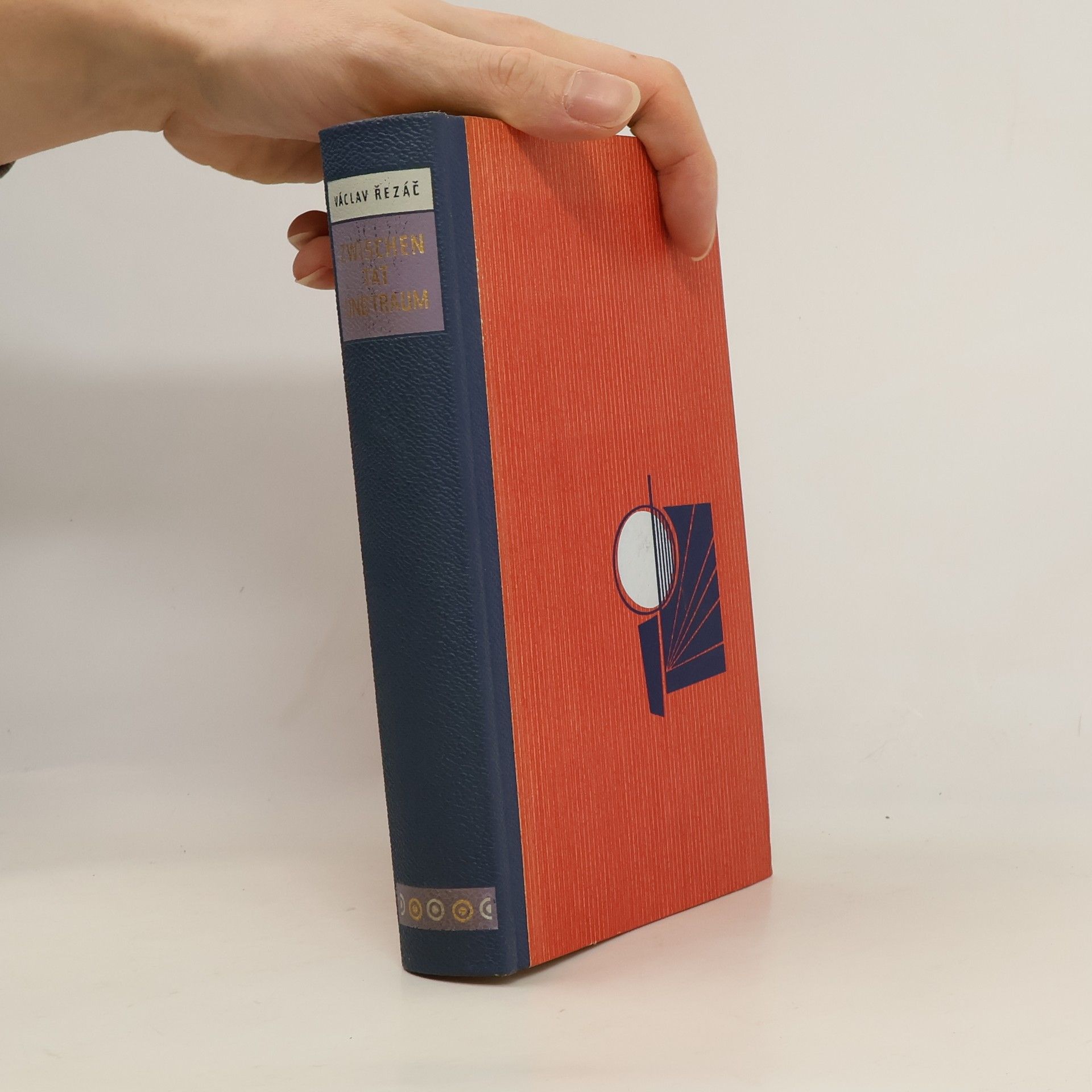 Zwischen Tat und Traum